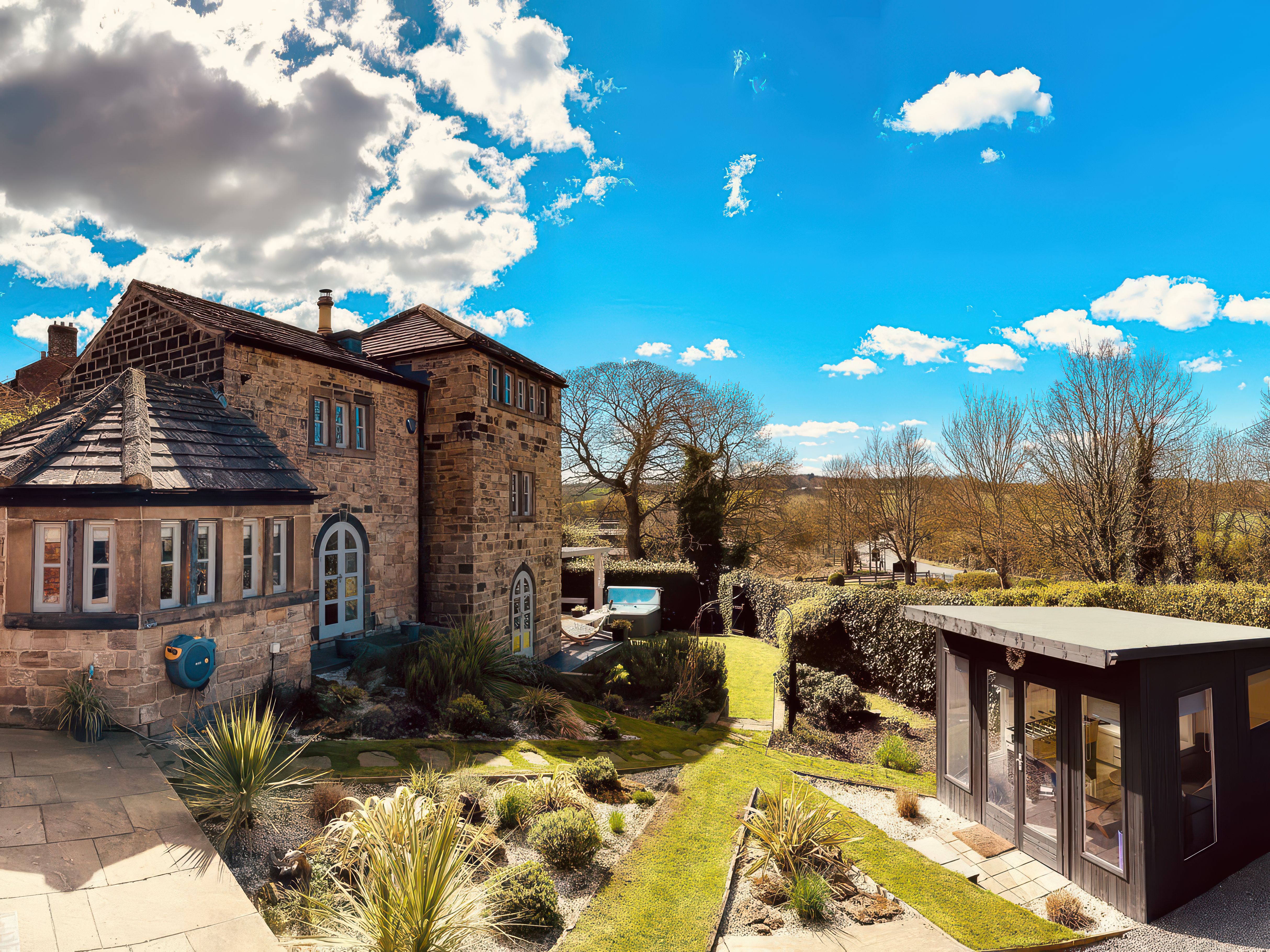 Dreamwood Cottage, Newmillerdam