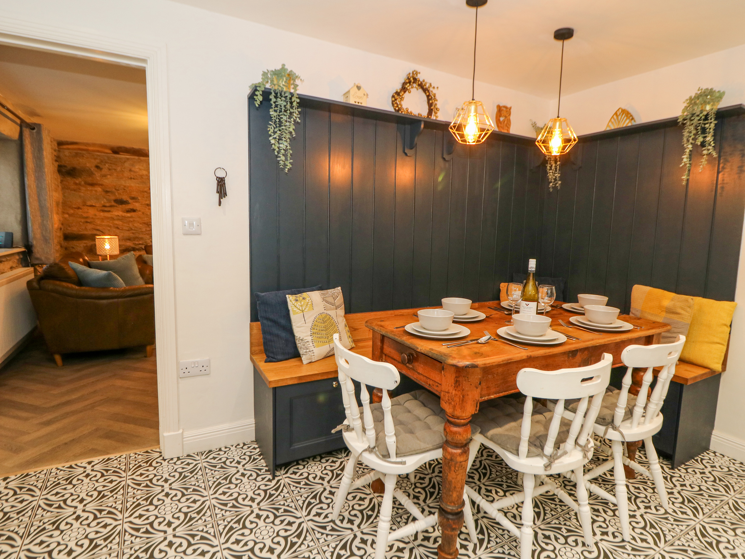 3 bedroom Cottage for rent in Maenclochog