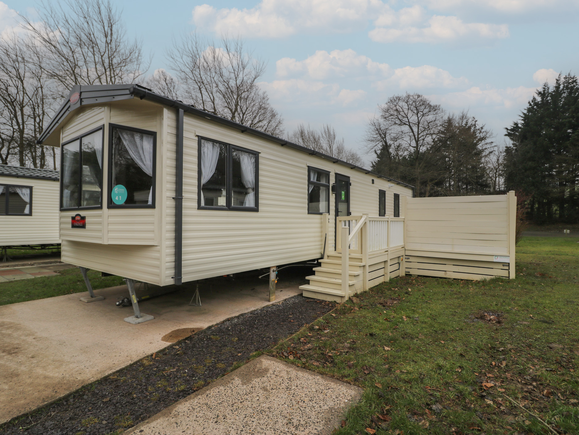 Woodlands Gold (WO 41), Ruthin