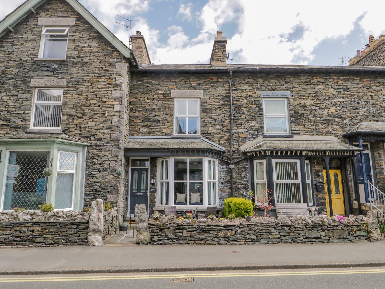 3 bedroom Cottage for rent in Staveley