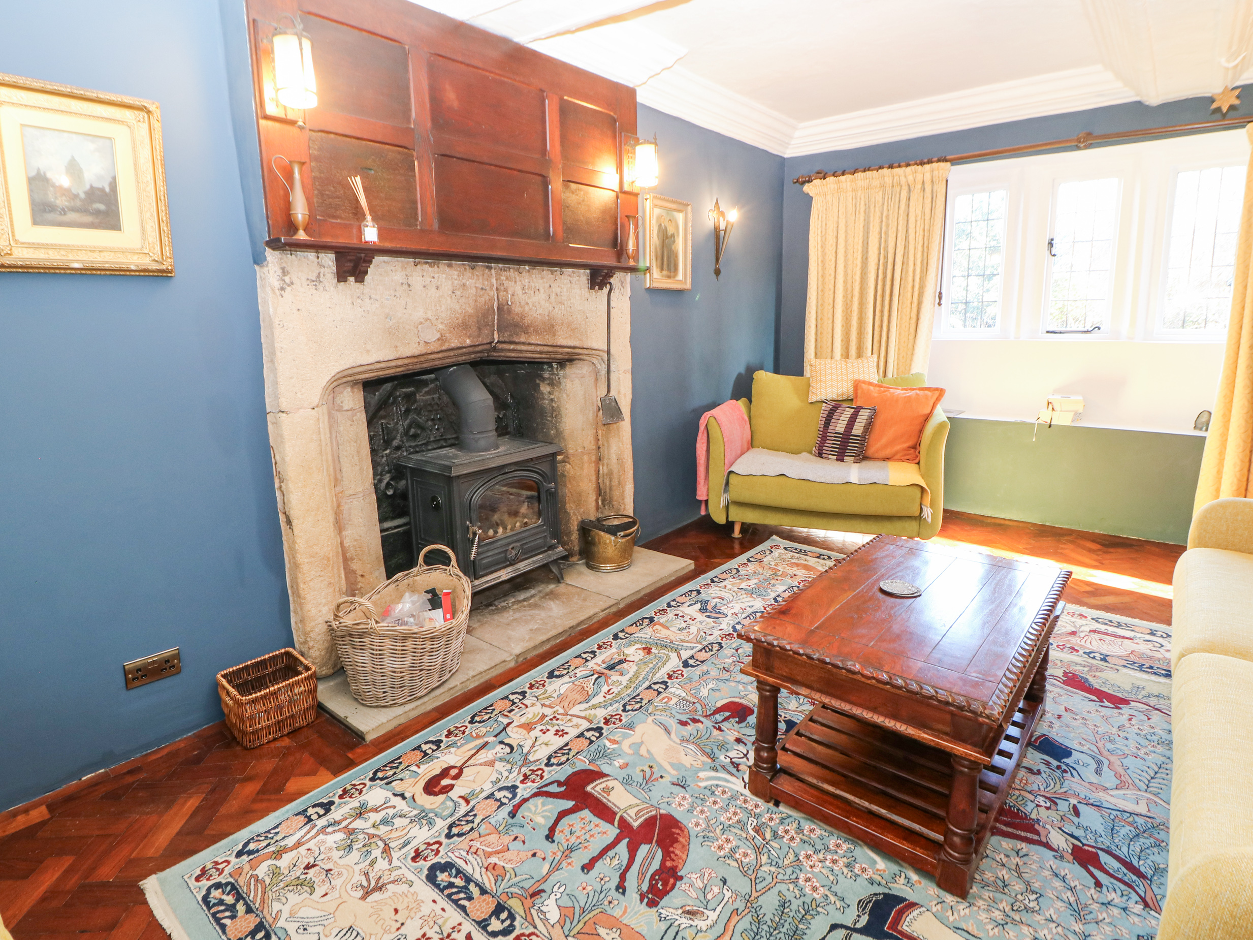 5 bedroom Cottage for rent in Chesterfield