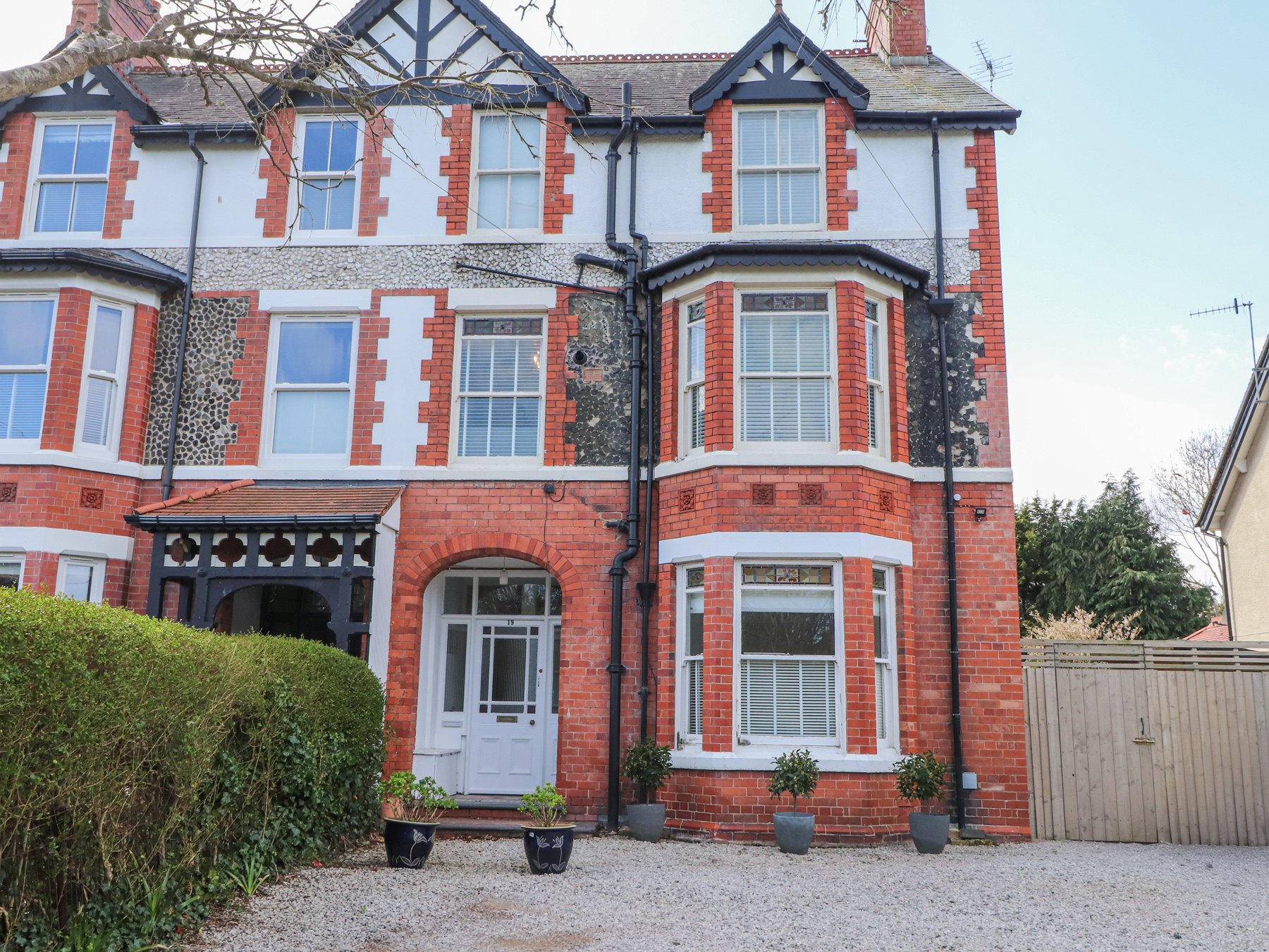 2 bedroom Cottage for rent in Conwy