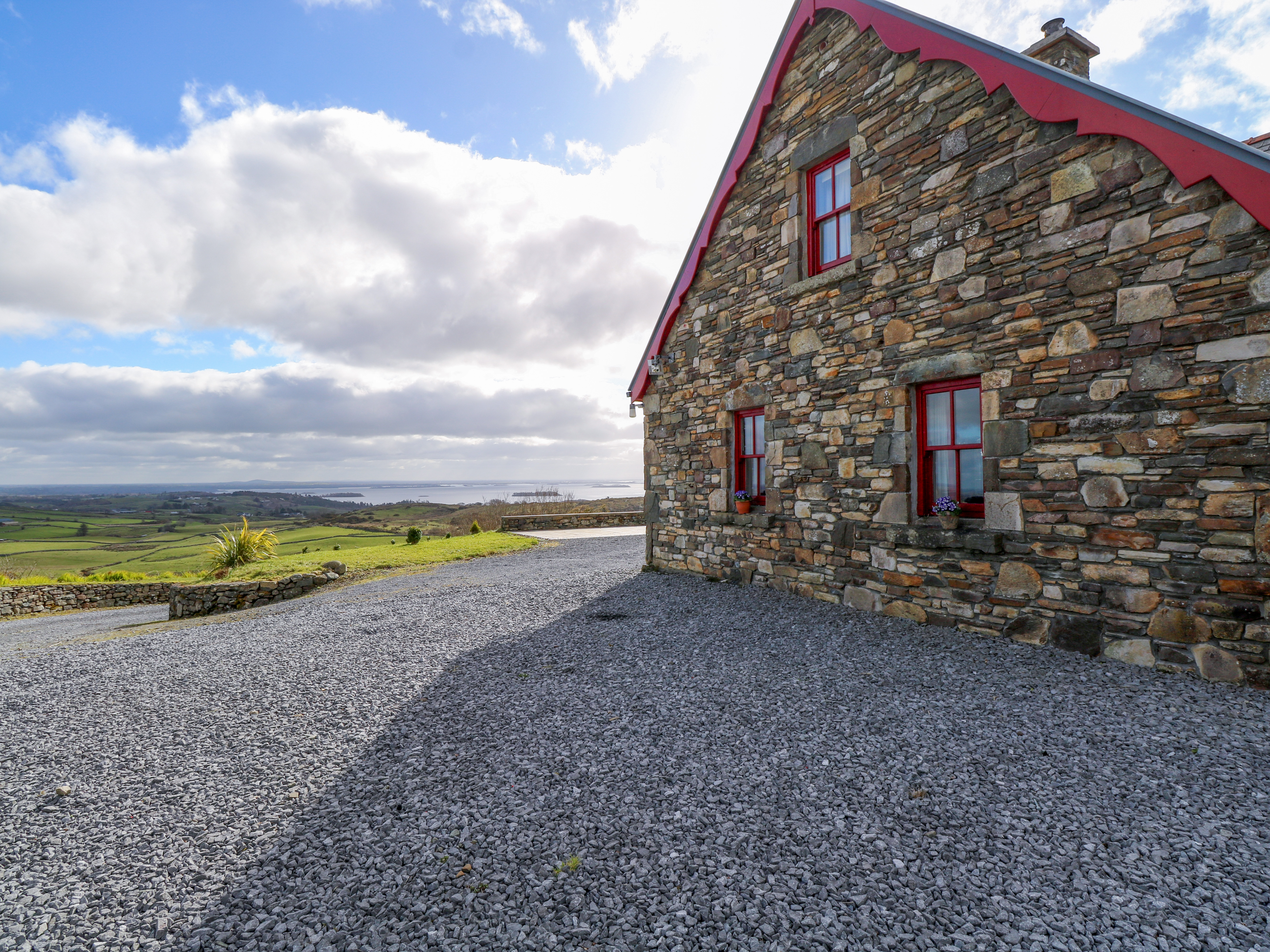 4 bedroom Cottage for rent in Clonbur