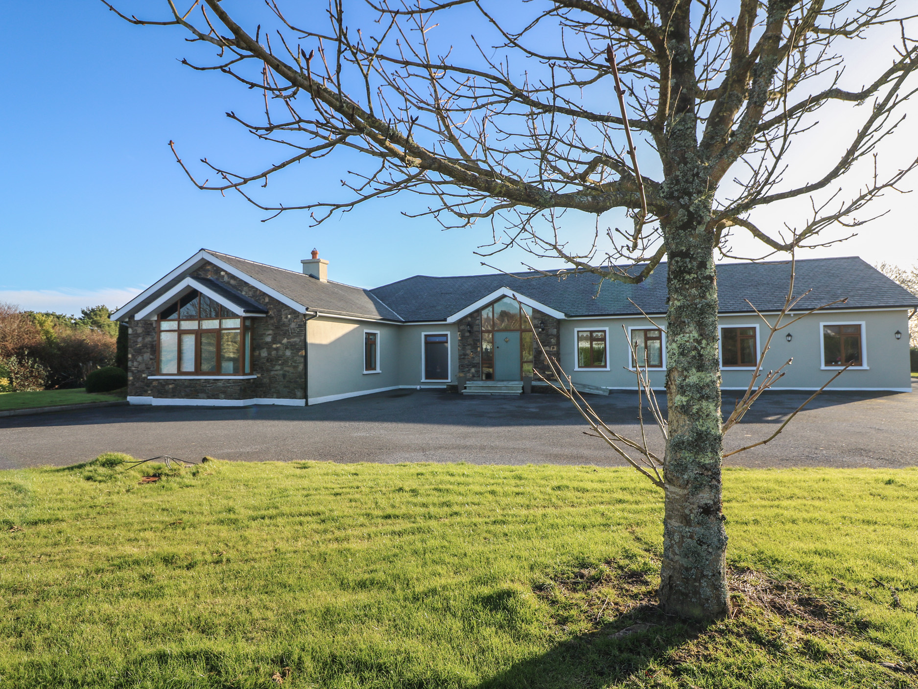 2 bedroom Cottage for rent in Fethard-On-Sea