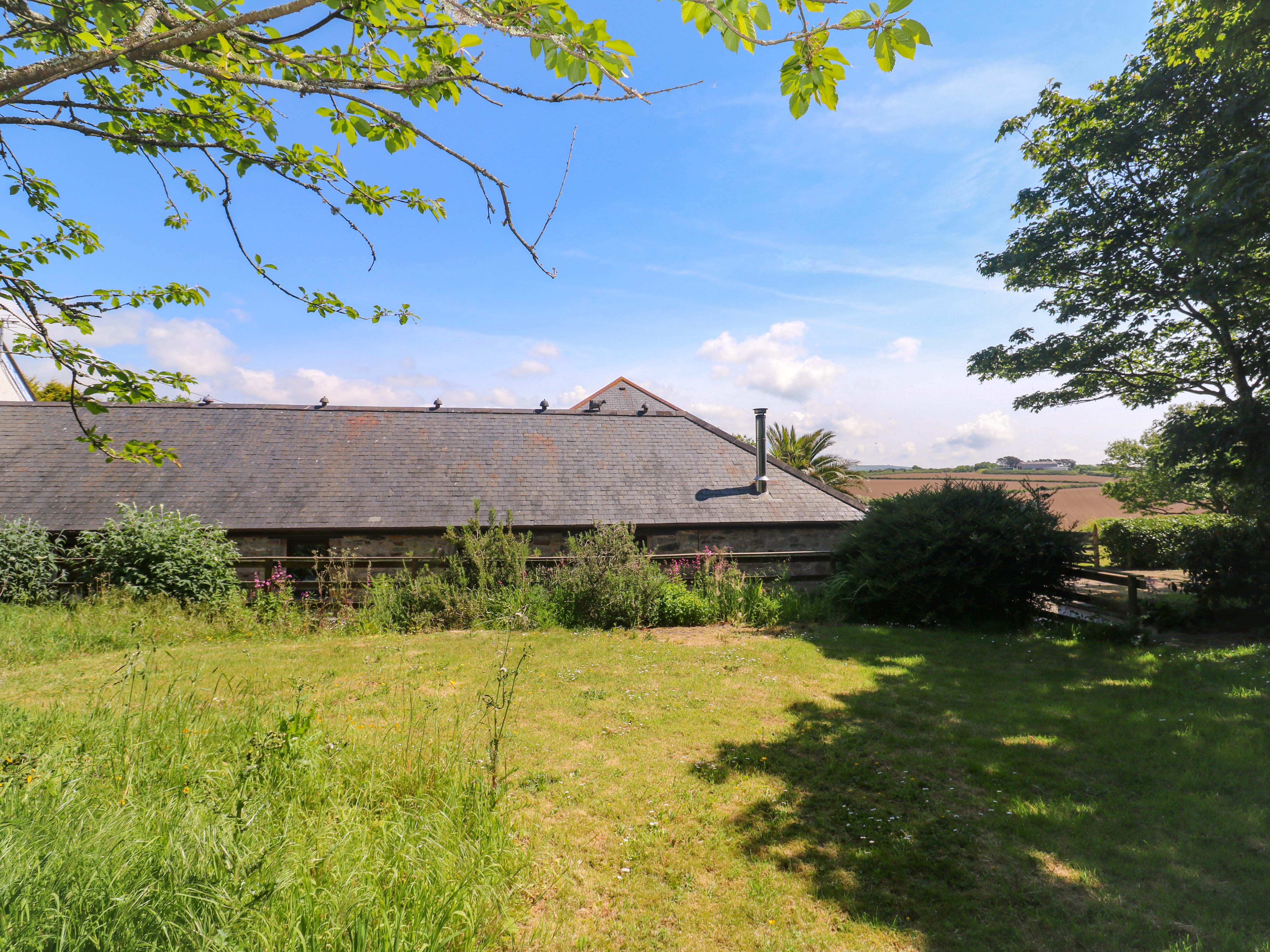 3 bedroom Cottage for rent in Rosudgeon