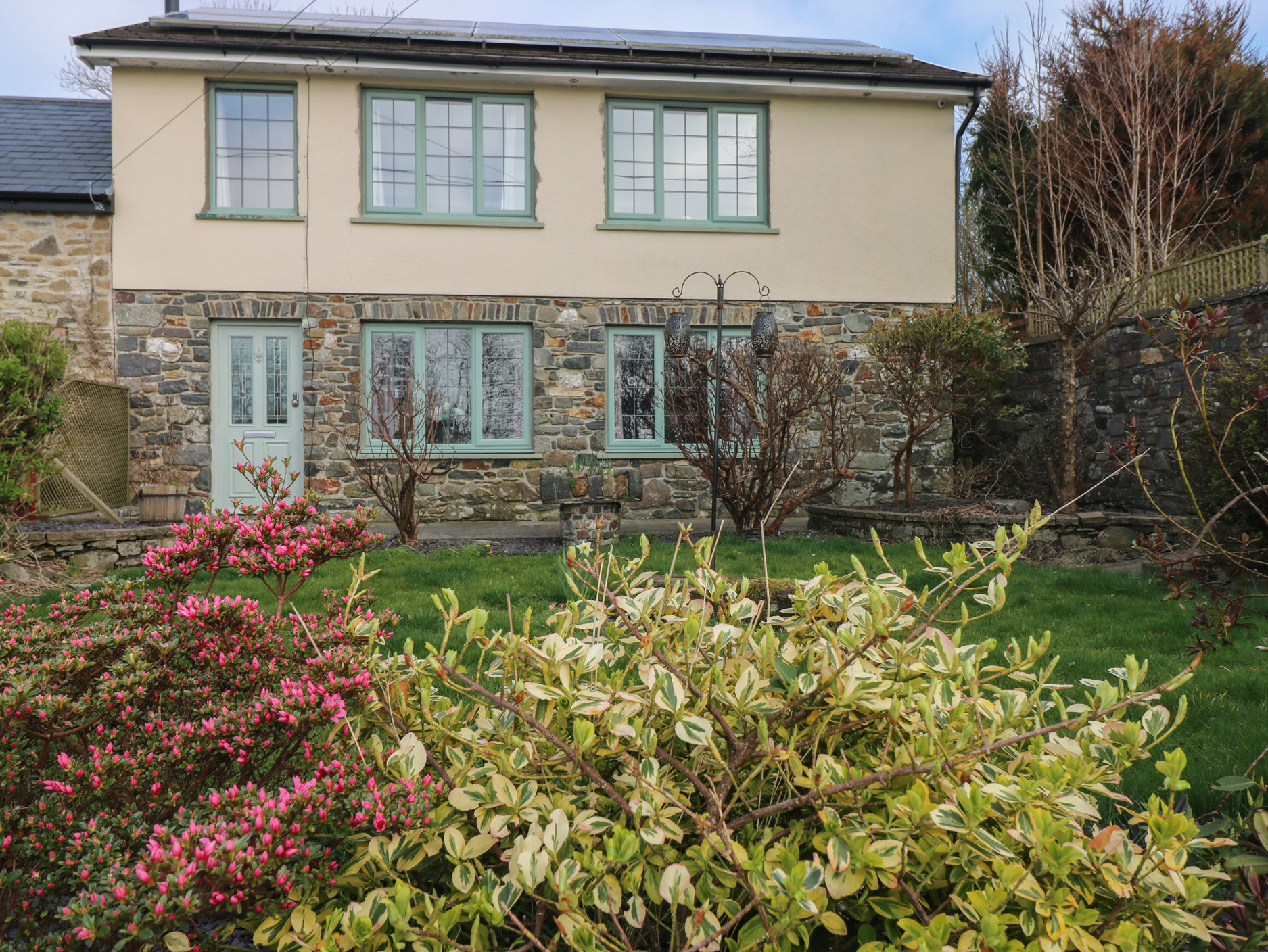 4 bedroom Cottage for rent in Cardigan