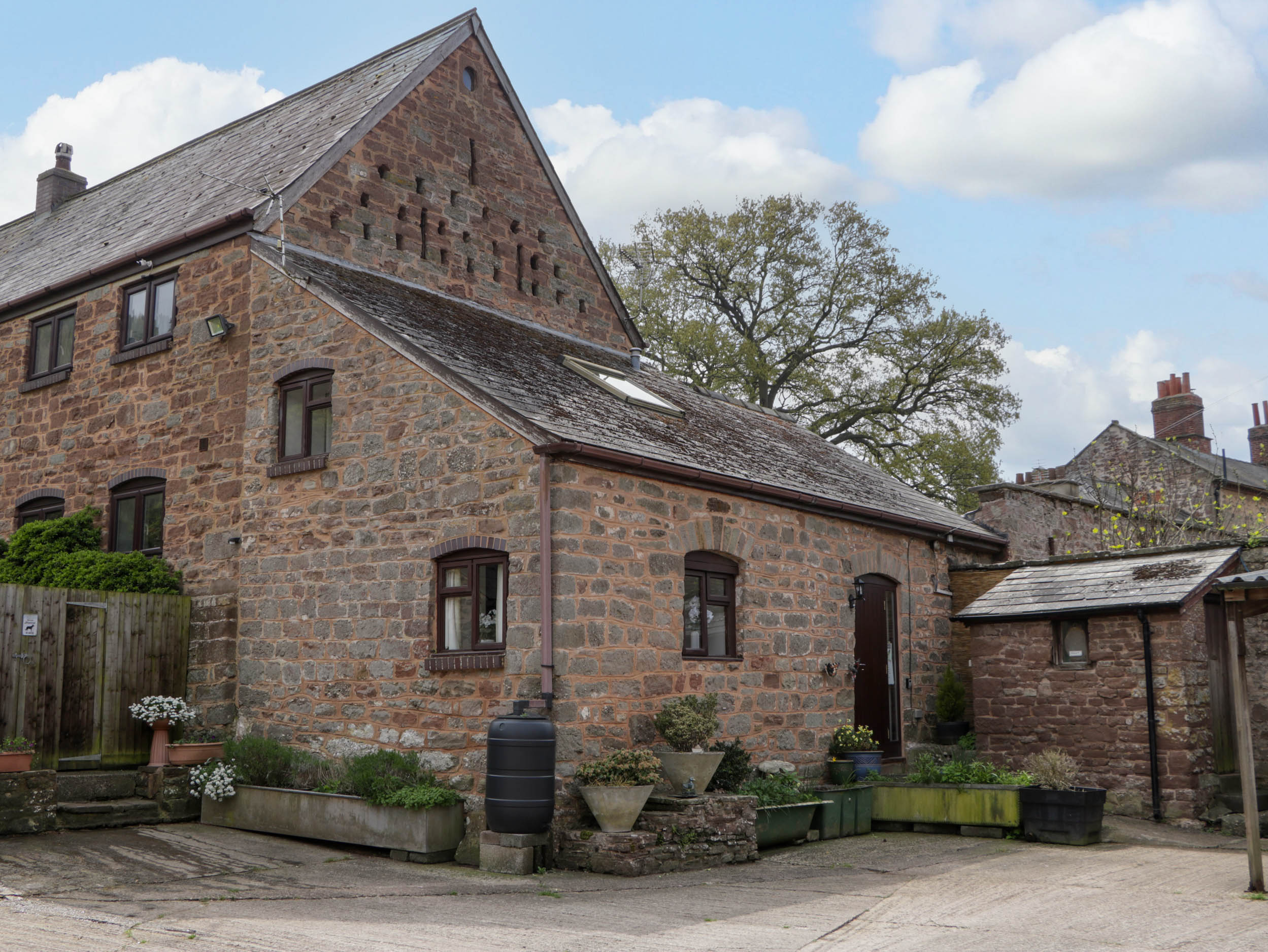 1 bedroom Cottage for rent in Ross on Wye