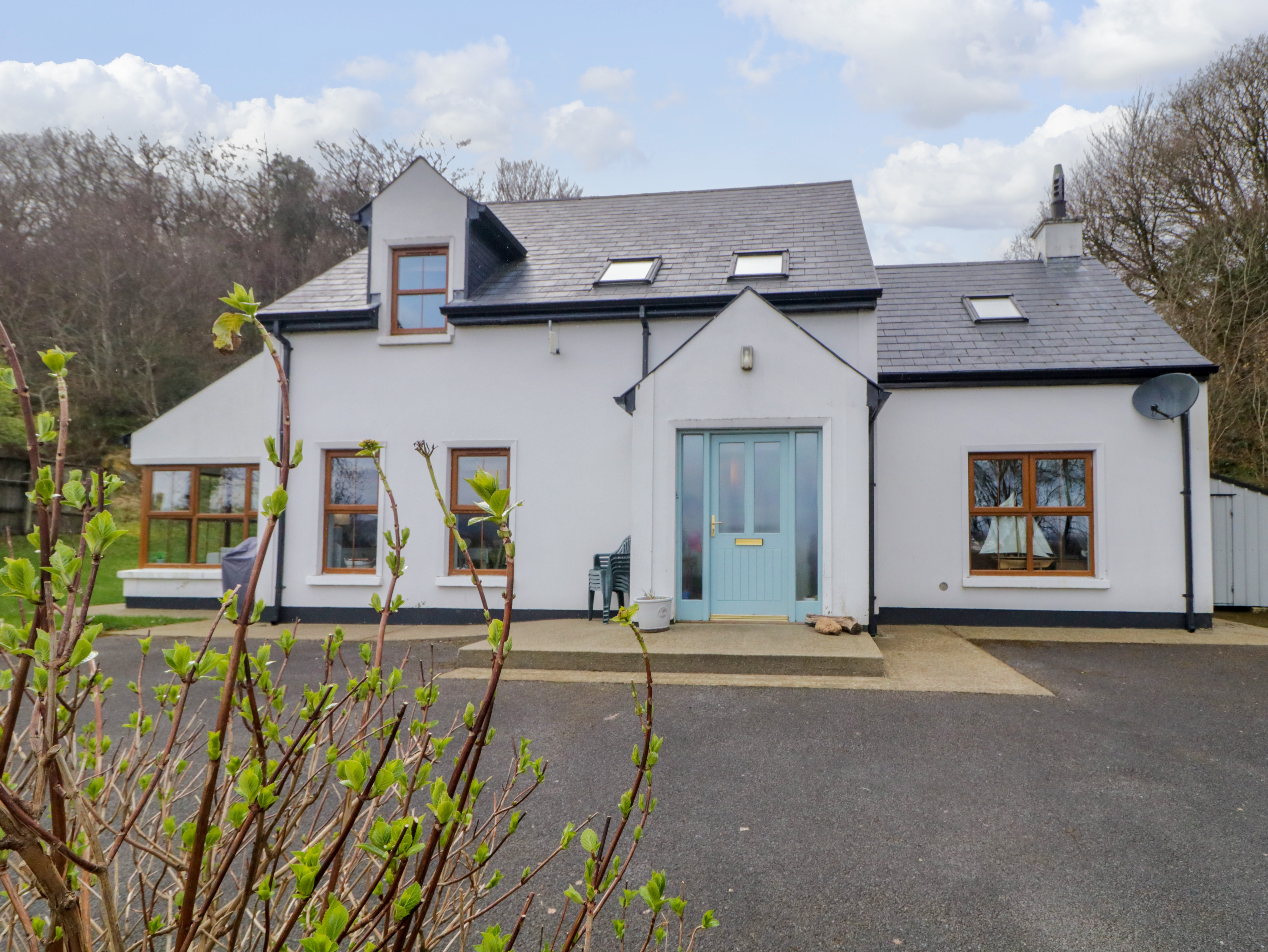 4 bedroom Cottage for rent in Rathmullan