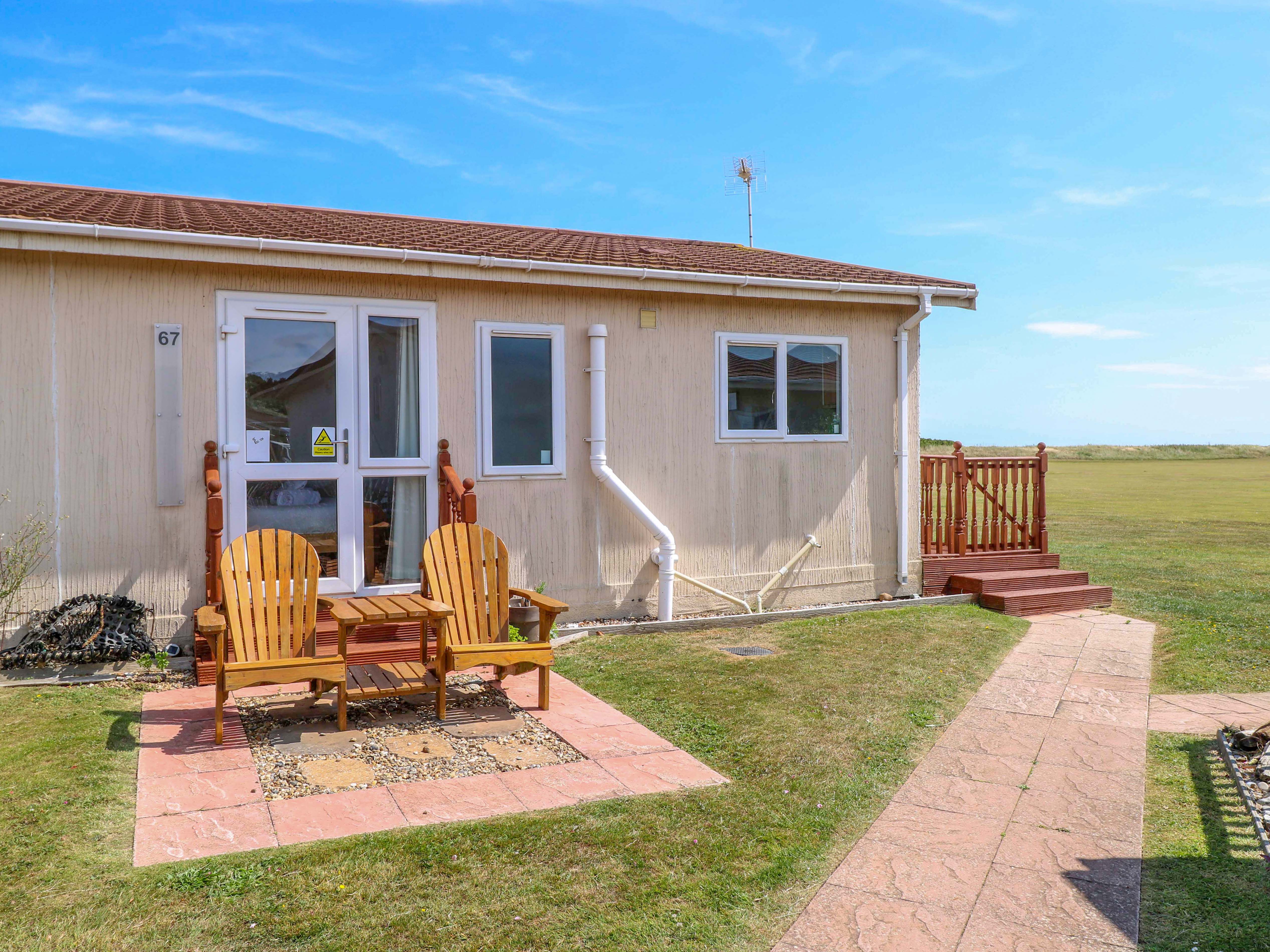 2 bedroom Cottage for rent in Bacton