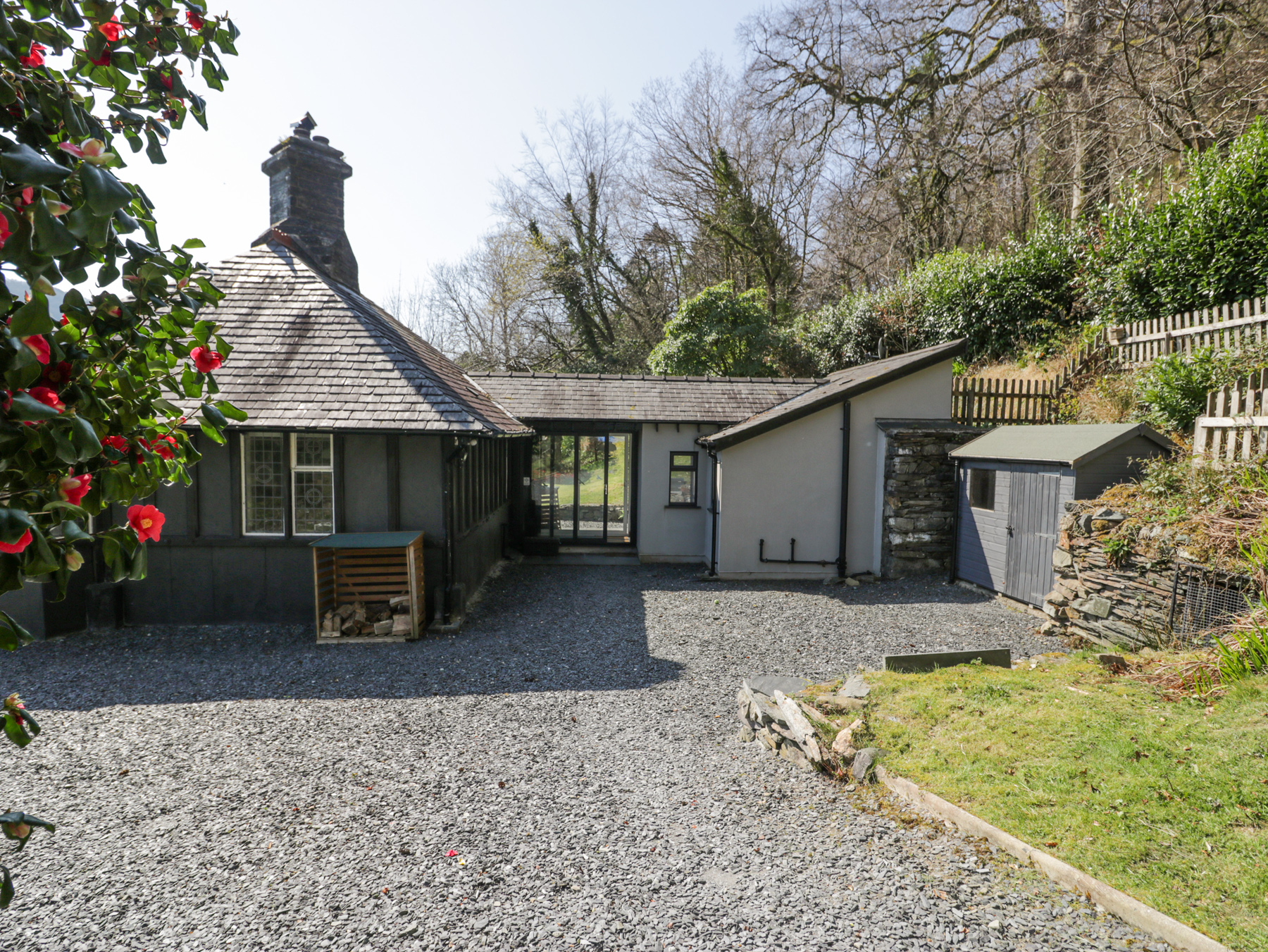 2 bedroom Cottage for rent in Blaenau Ffestiniog