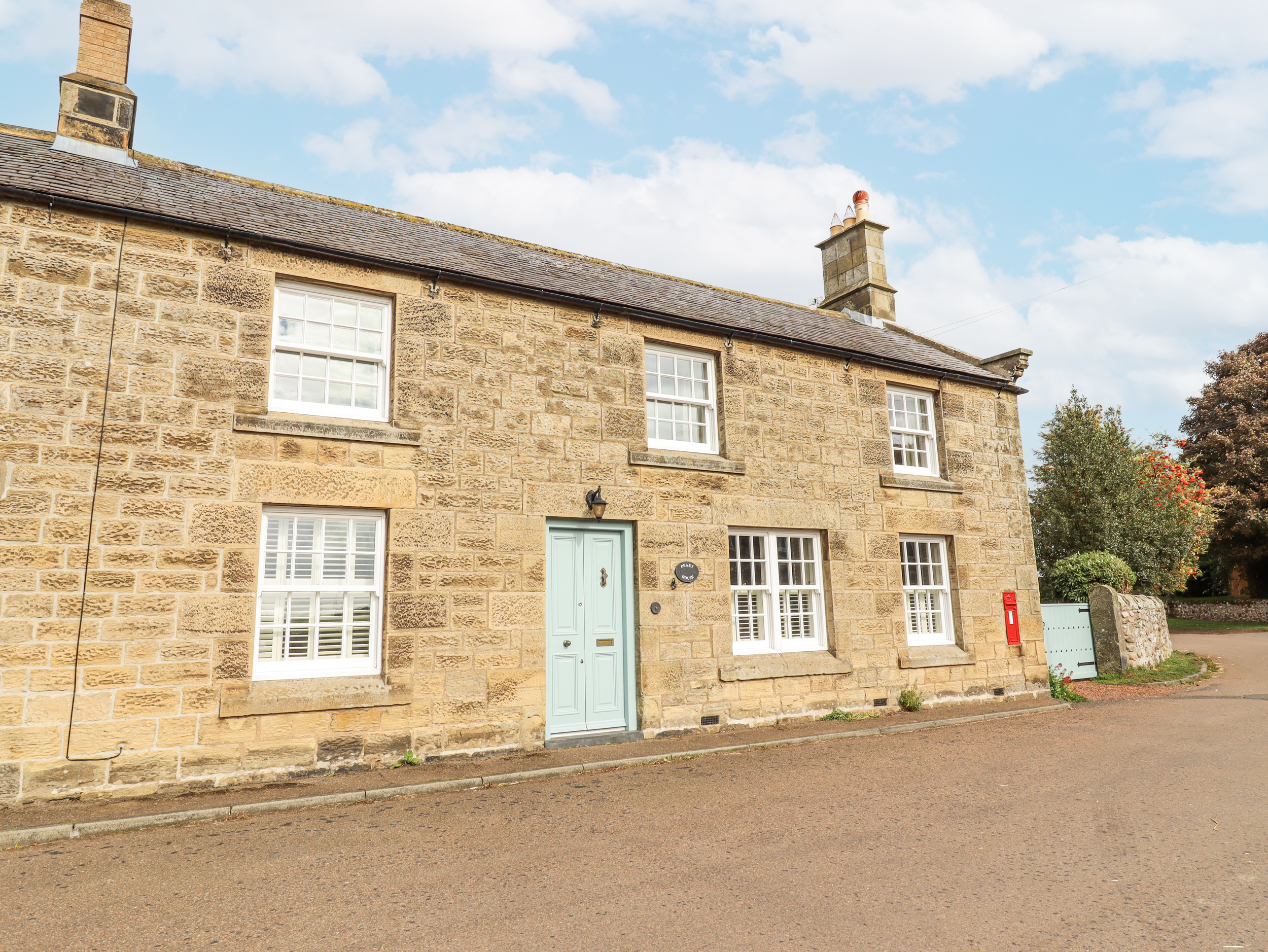 4 bedroom Cottage for rent in Alnwick