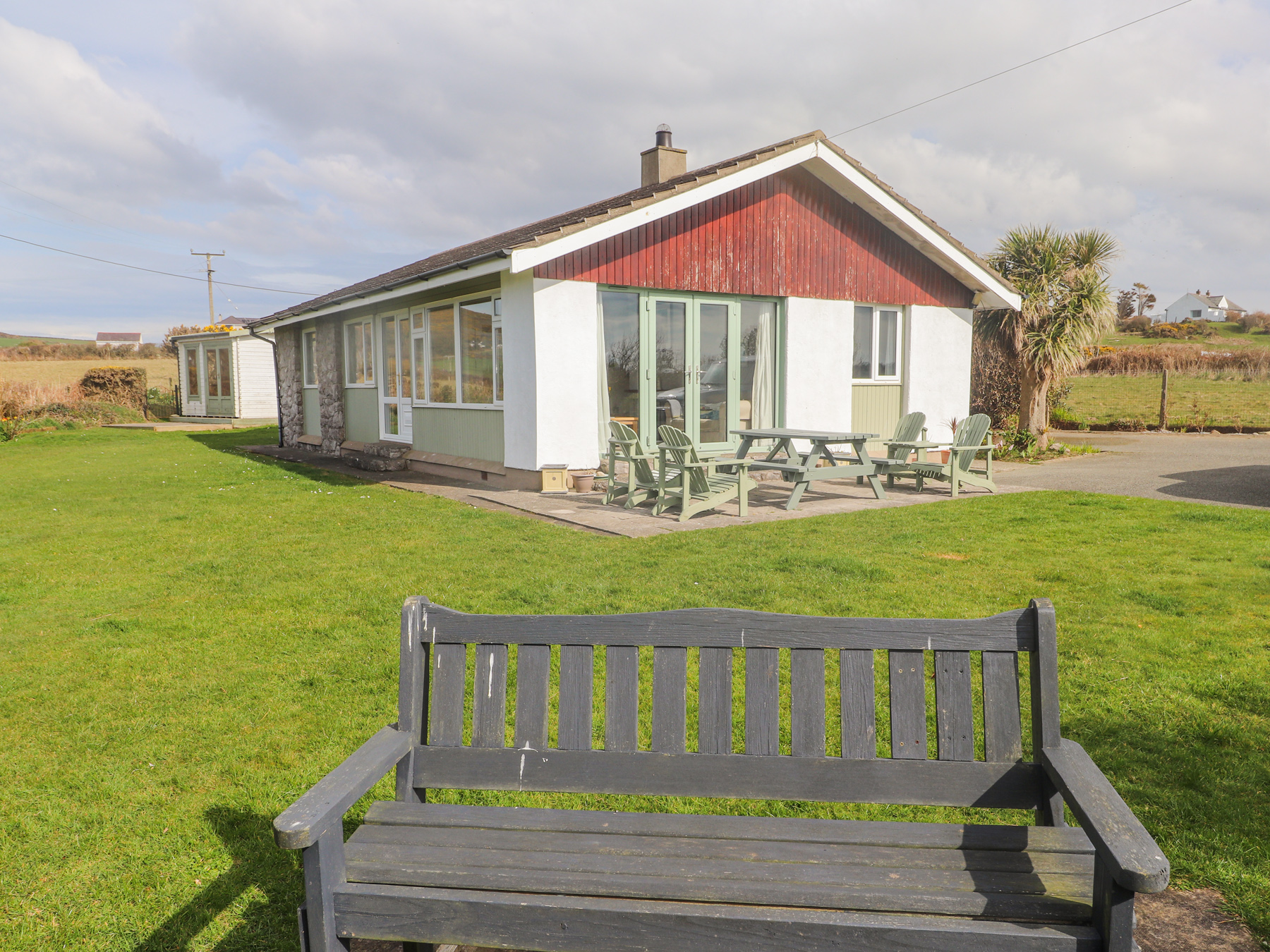 3 bedroom Cottage for rent in Cemaes Bay