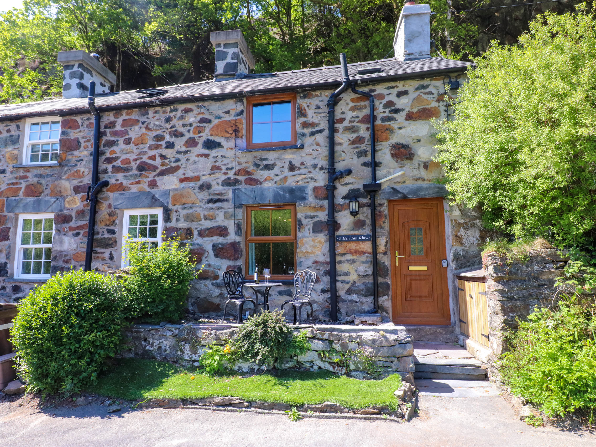 1 bedroom Cottage for rent in Beddgelert