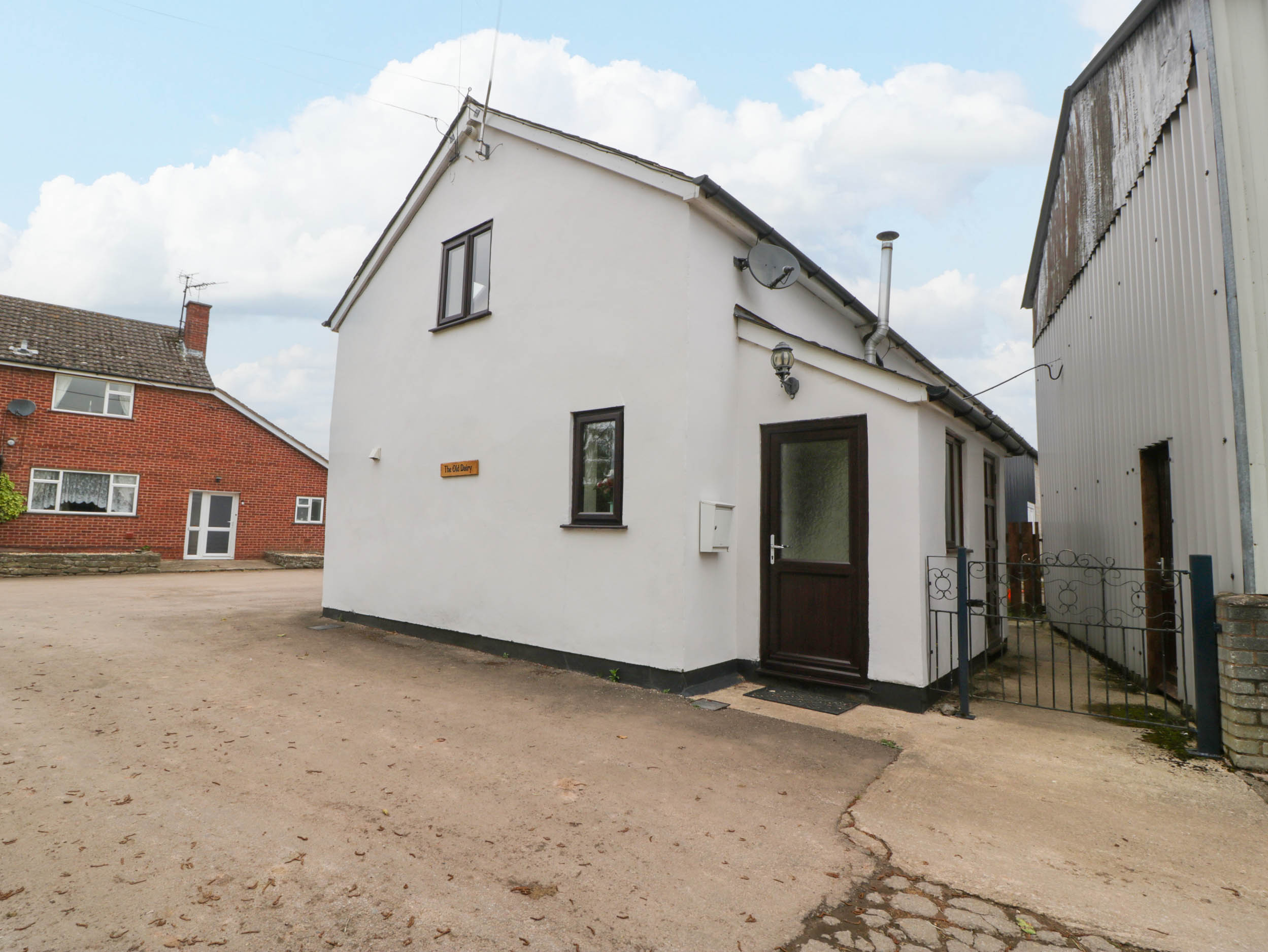 2 bedroom Cottage for rent in Hereford