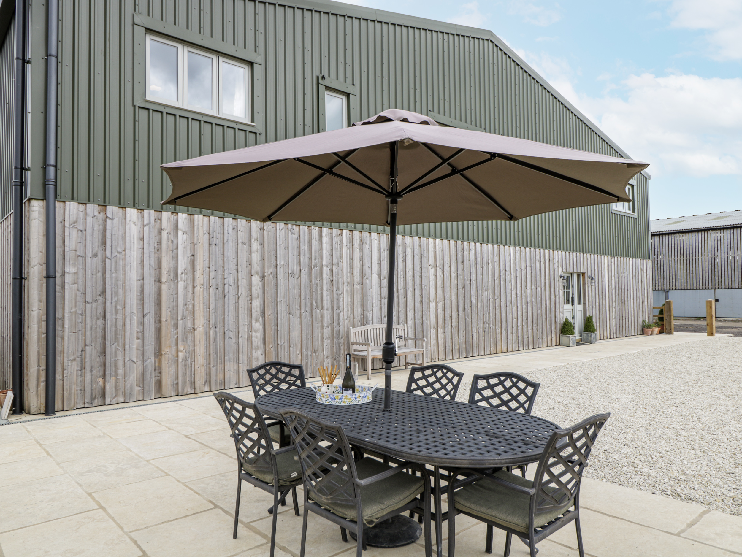 2 bedroom Cottage for rent in Calne