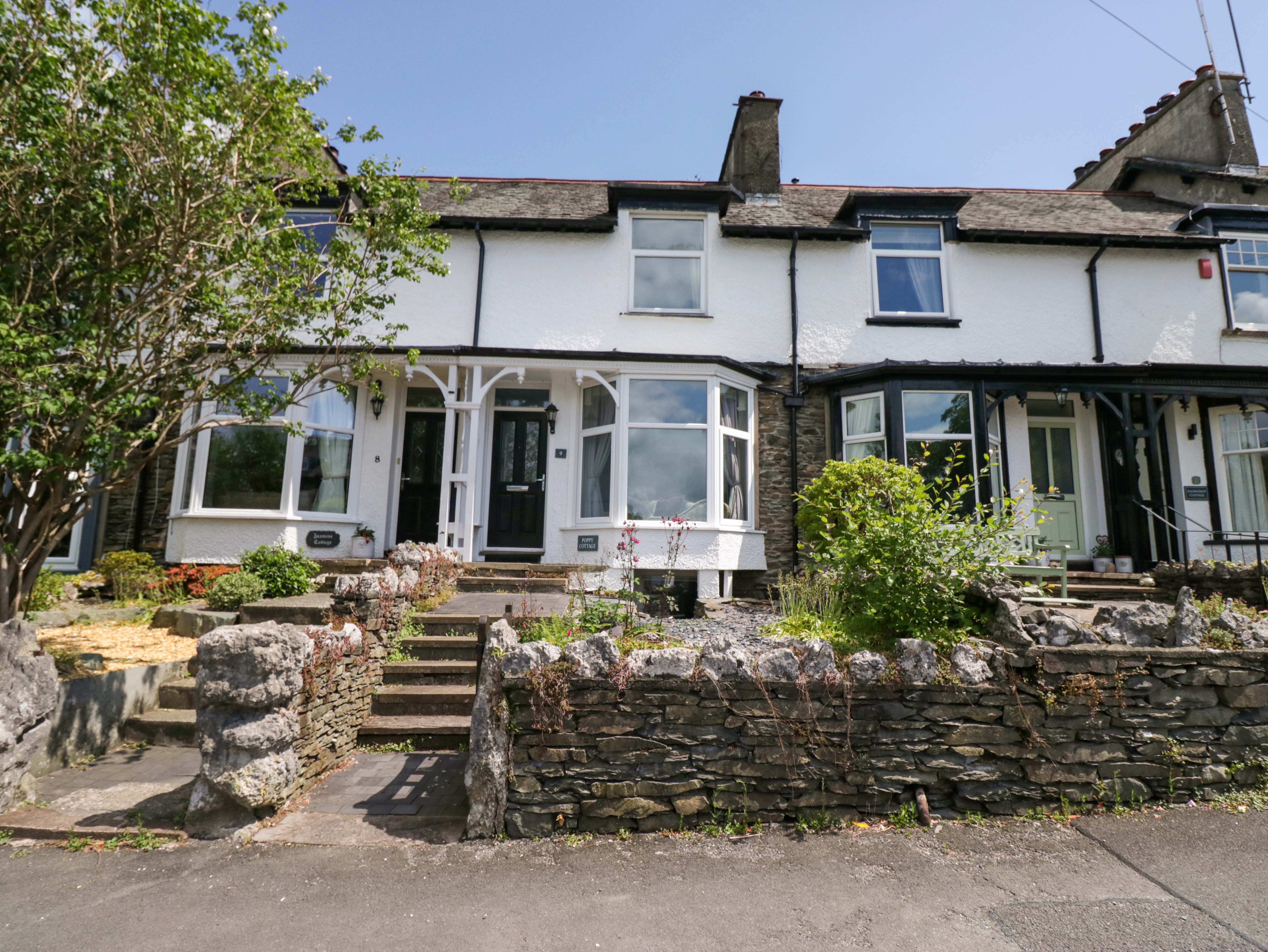 3 bedroom Cottage for rent in Bowness
