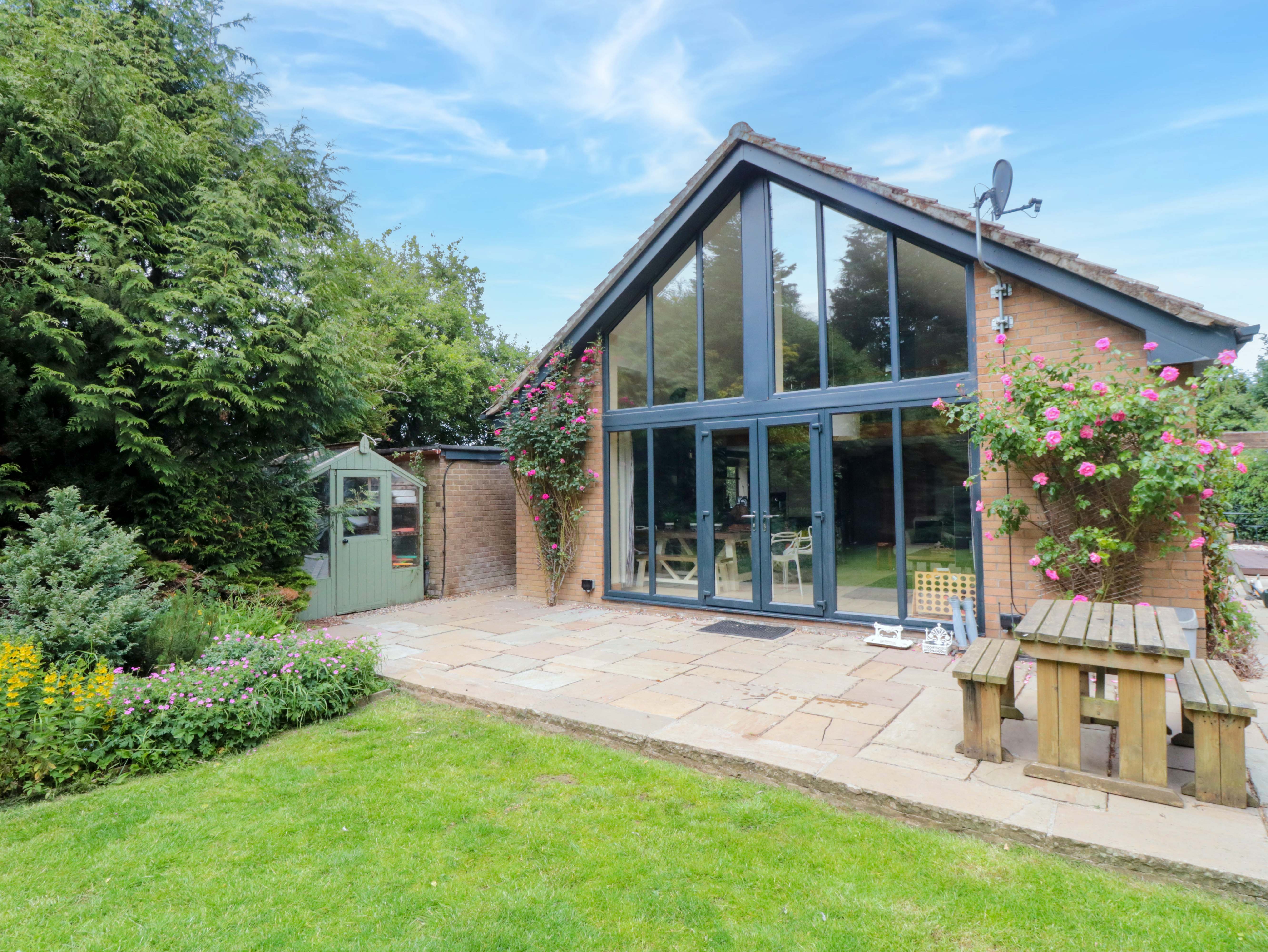 4 bedroom Cottage for rent in Malton