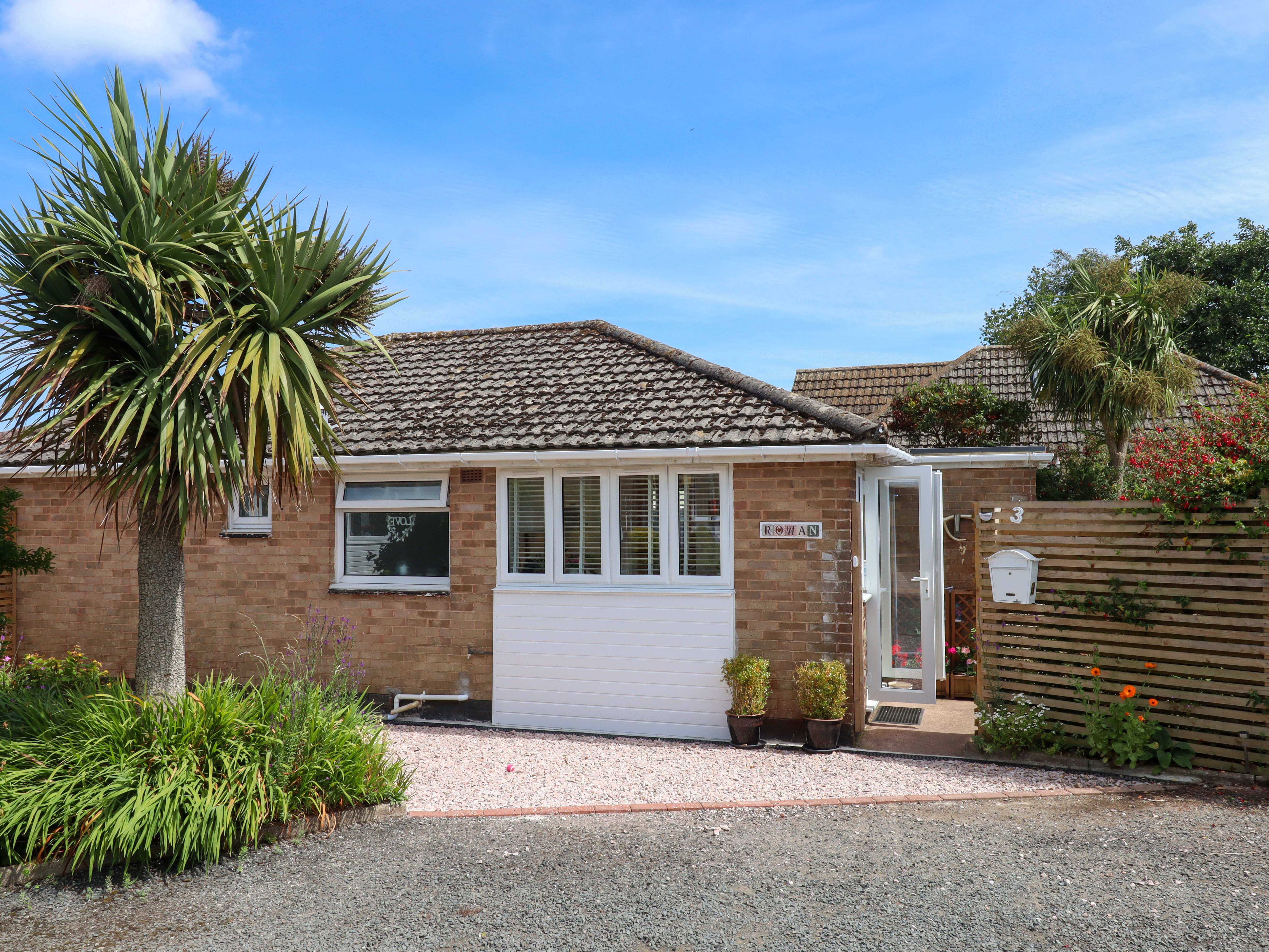 2 bedroom Cottage for rent in Brixham