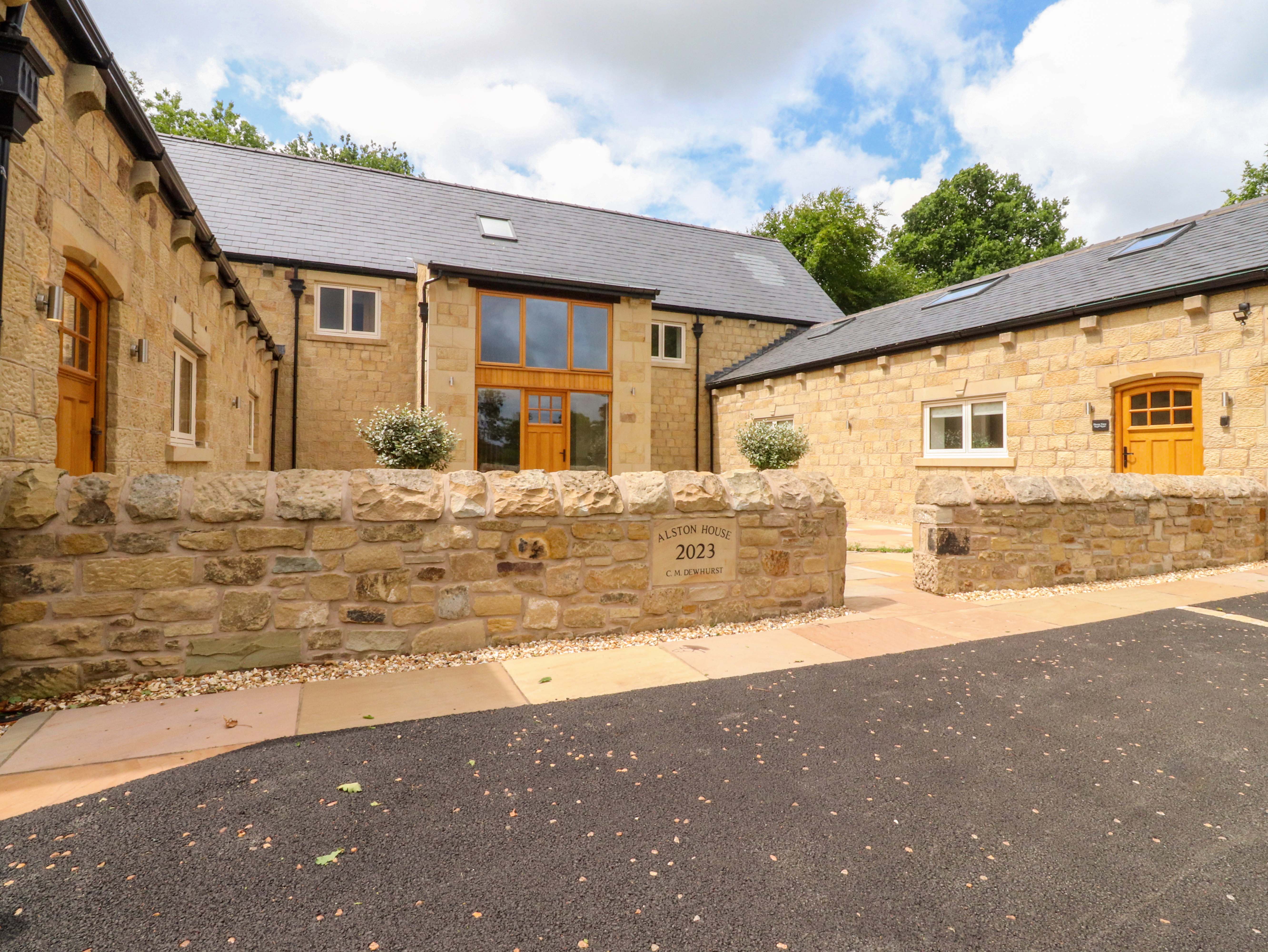 Heron View, Longridge