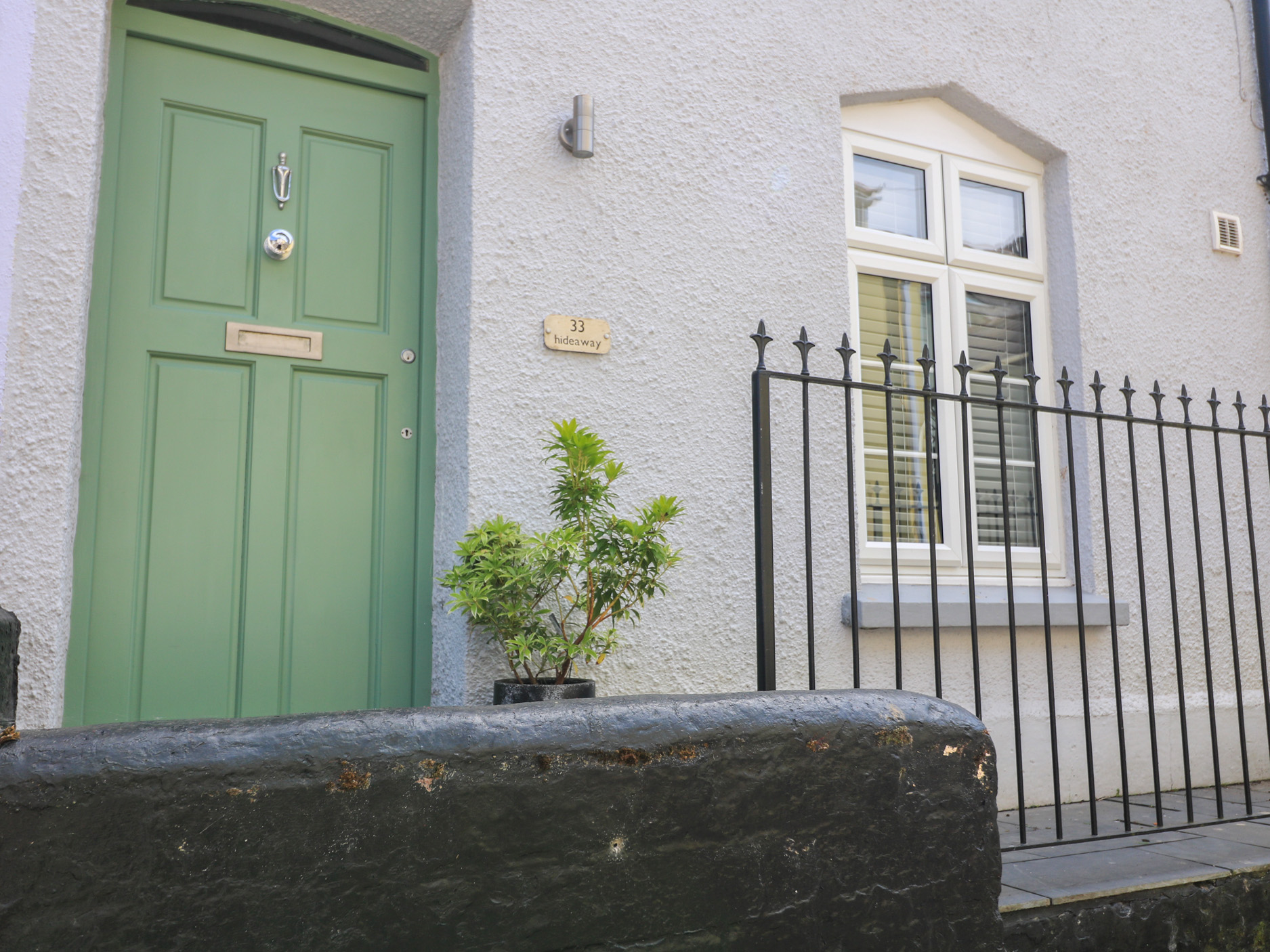 2 bedroom Cottage for rent in Dartmouth