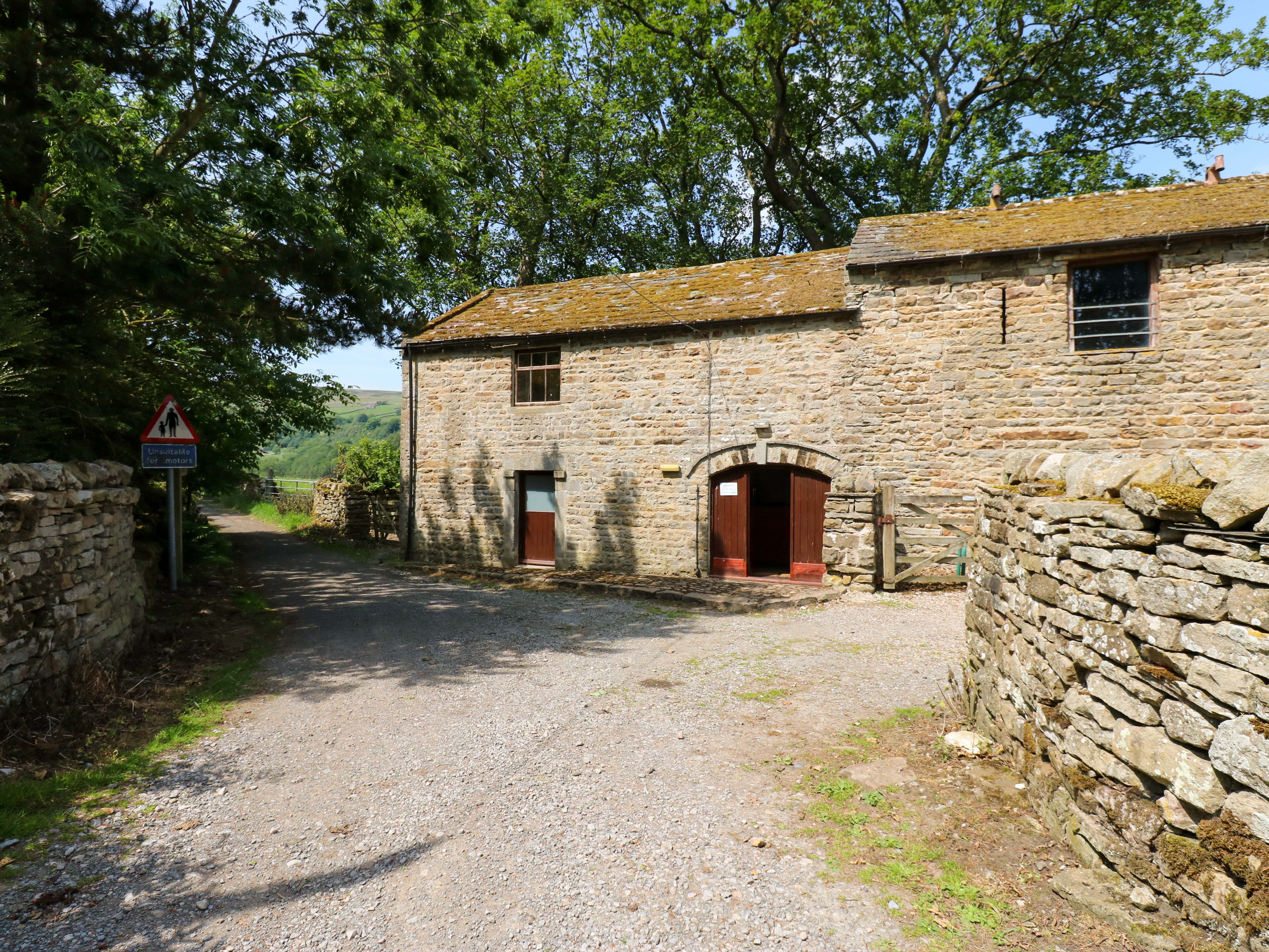 2 bedroom Cottage for rent in Richmond