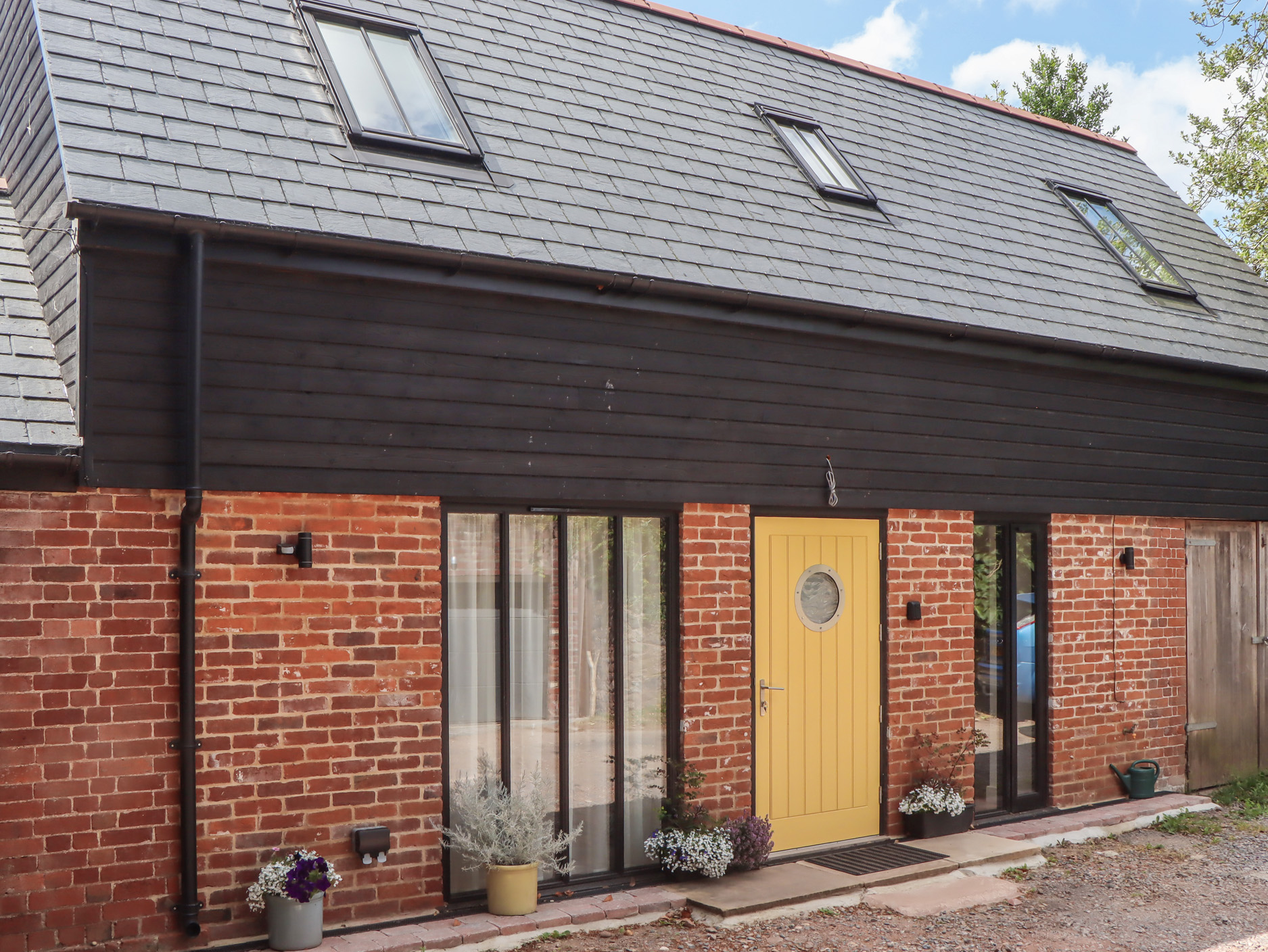2 bedroom Cottage for rent in Exmouth
