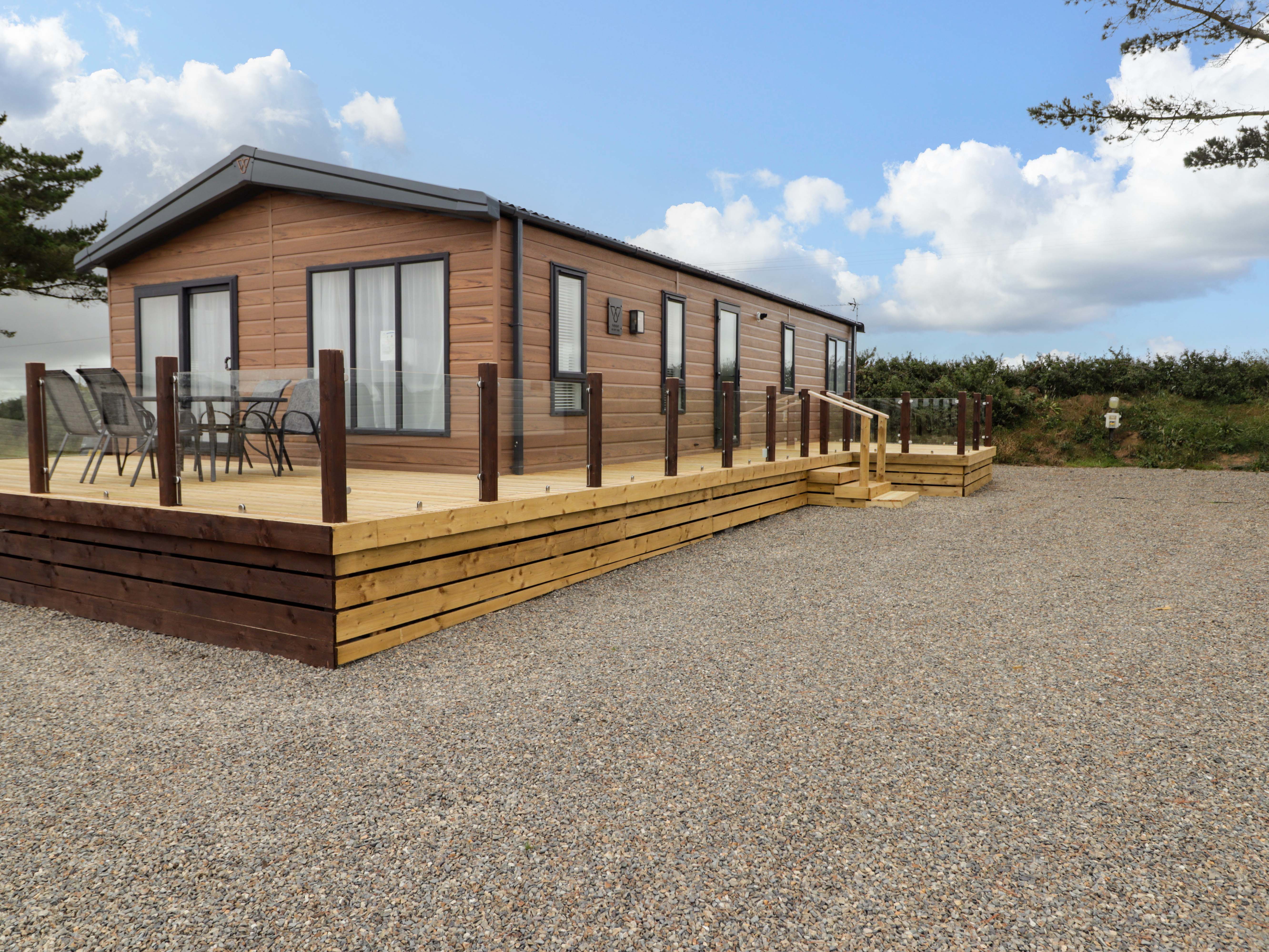 2 bedroom Cottage for rent in Little Haven