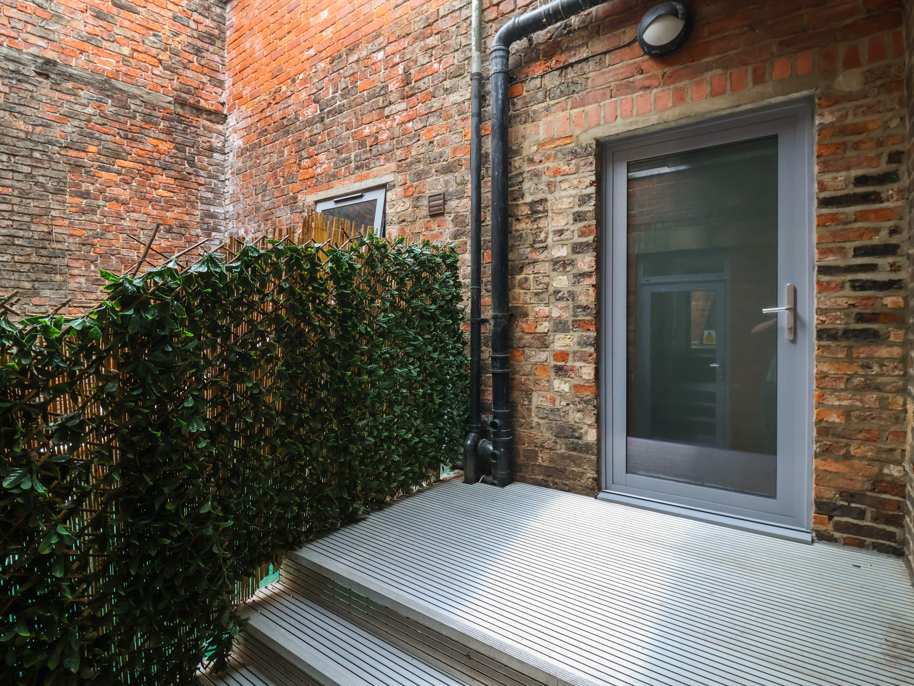 2 bedroom Cottage for rent in York