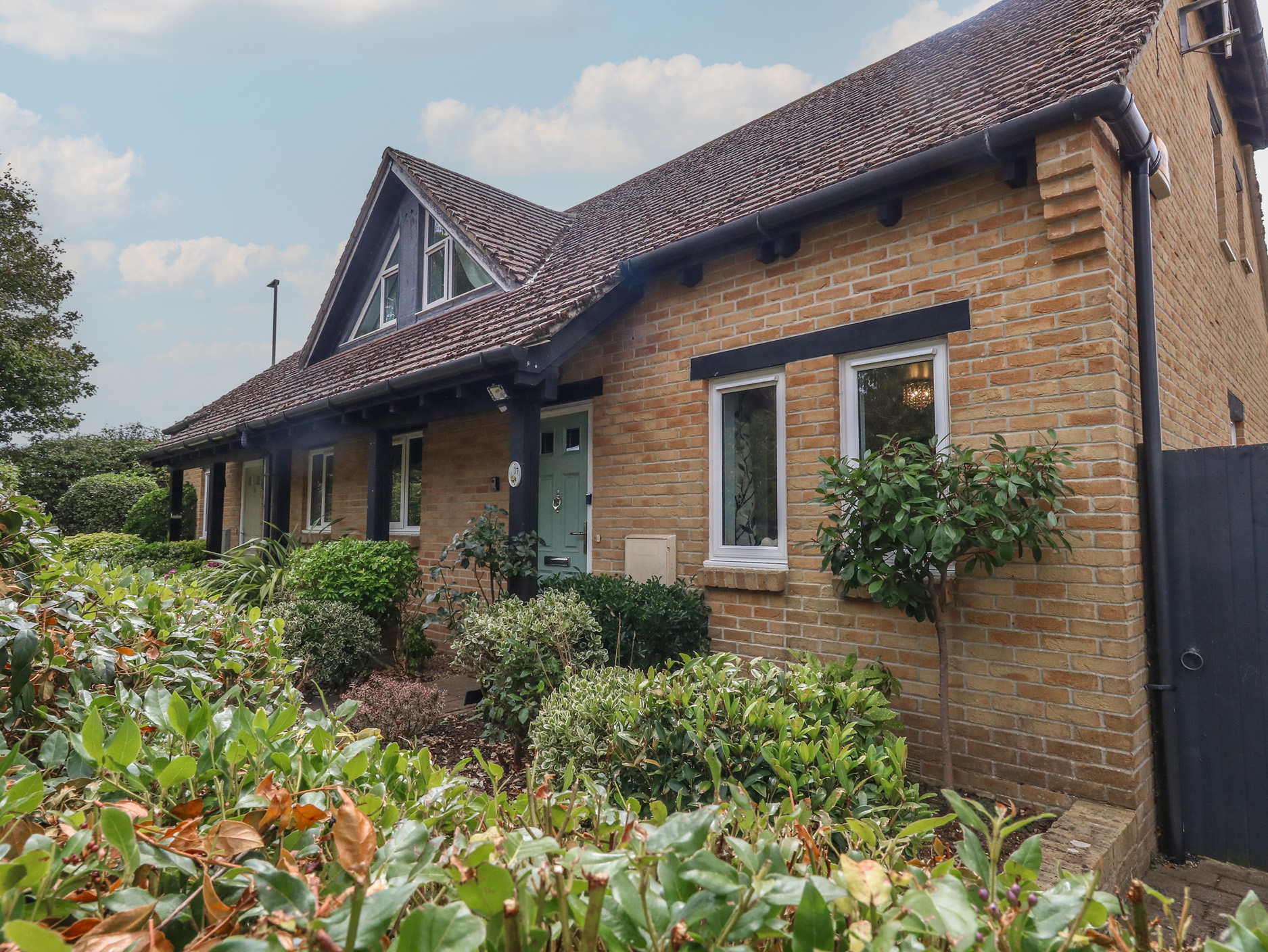 3 bedroom Cottage for rent in Dorchester