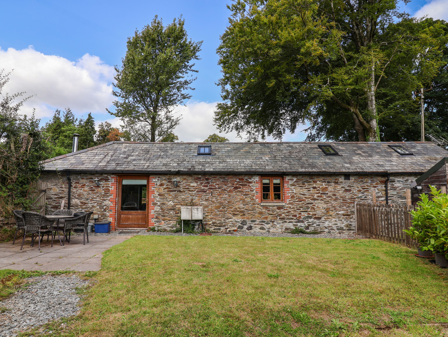 2 bedroom Cottage for rent in Tavistock