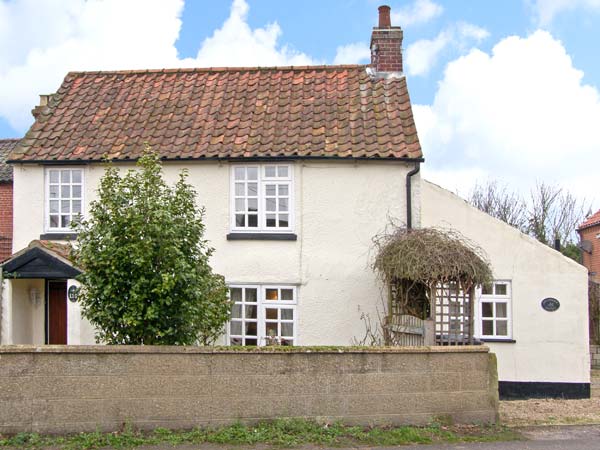 Hollyhedge Cottage,Holt