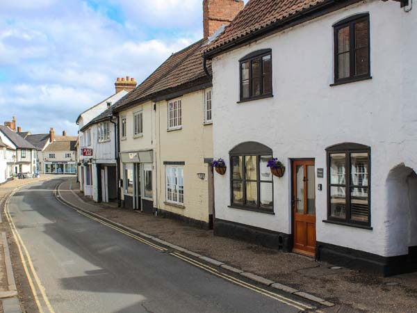 3 bedroom Cottage for rent in Norwich