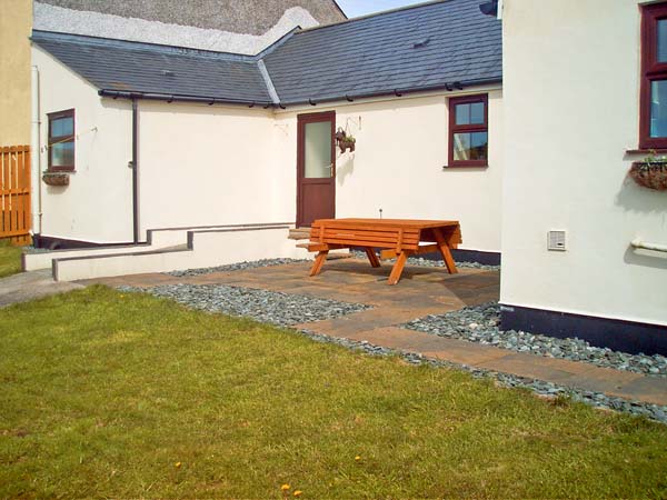 Ty'n Cae Cottage,Llangefni