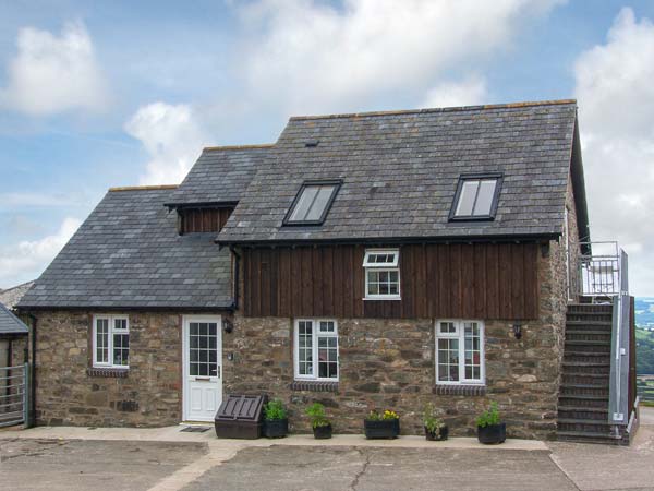 Halfen Granary,Llanfyllin