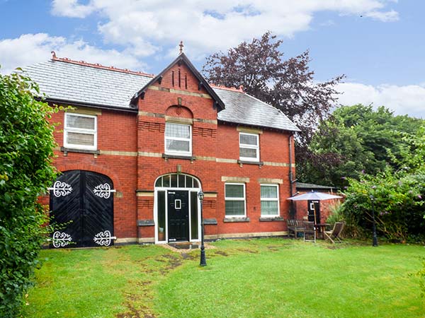 Southport Coach House,Southport