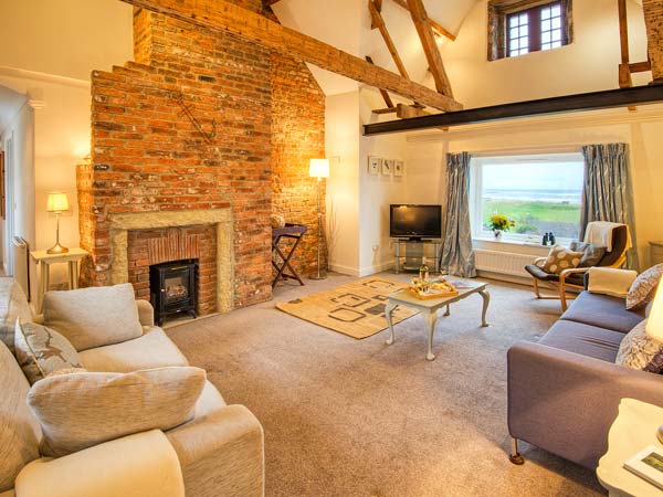 Seaview Apartment,Alnmouth