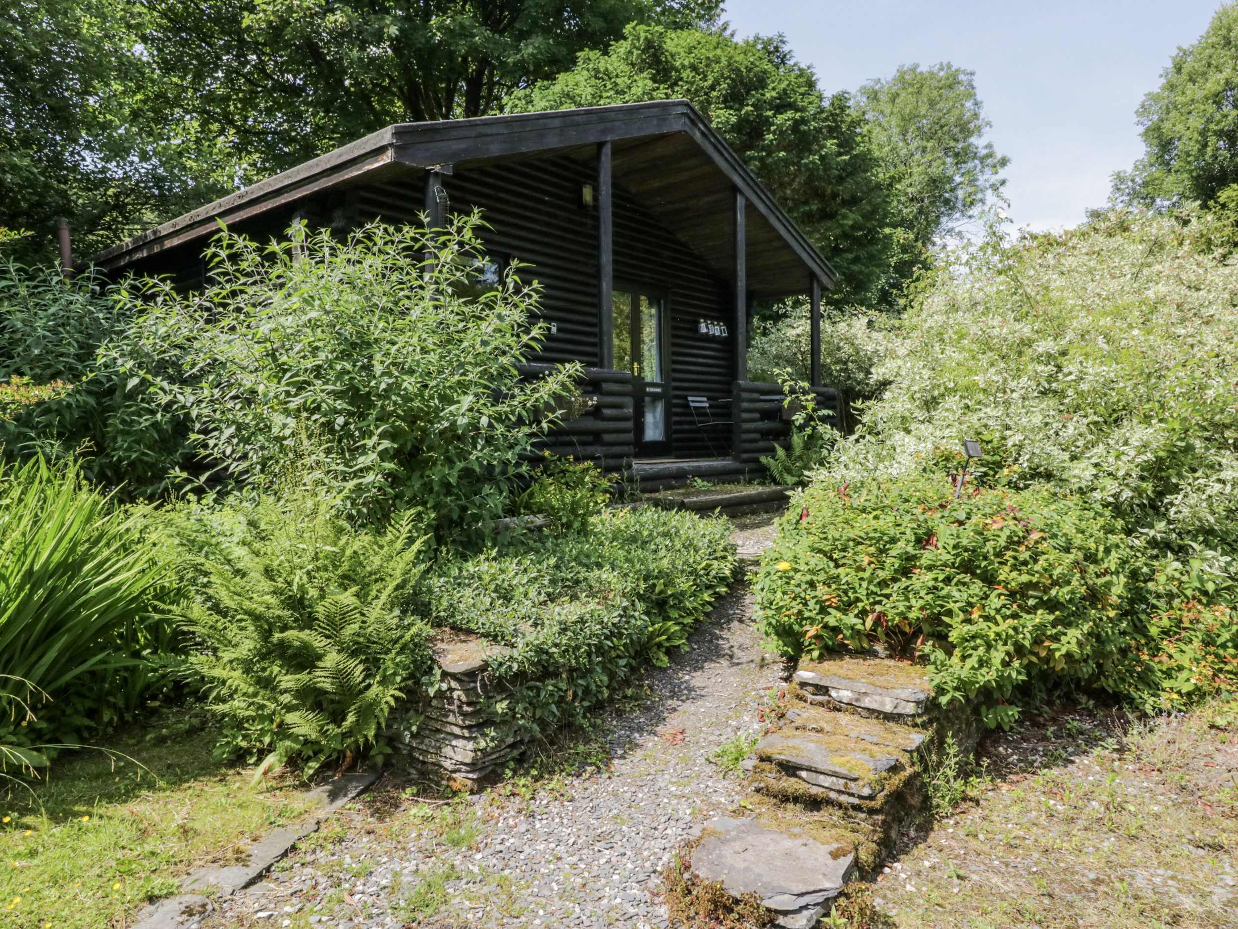 2 bedroom Cottage for rent in Greenodd