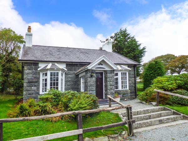 Hunting Lodge,Criccieth