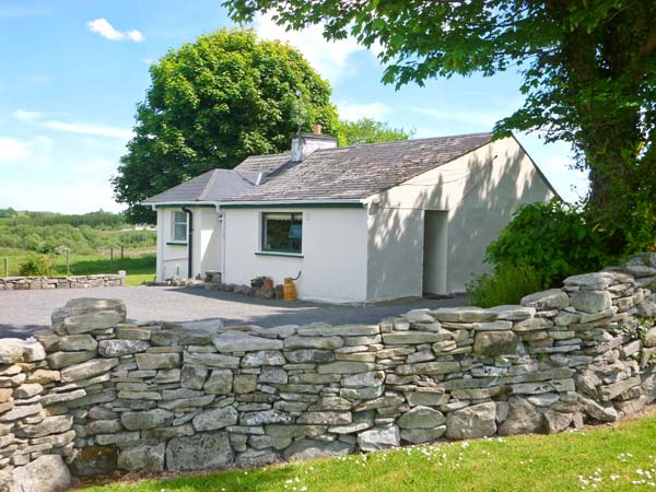 Cnoc Dubh Cottage,Ireland