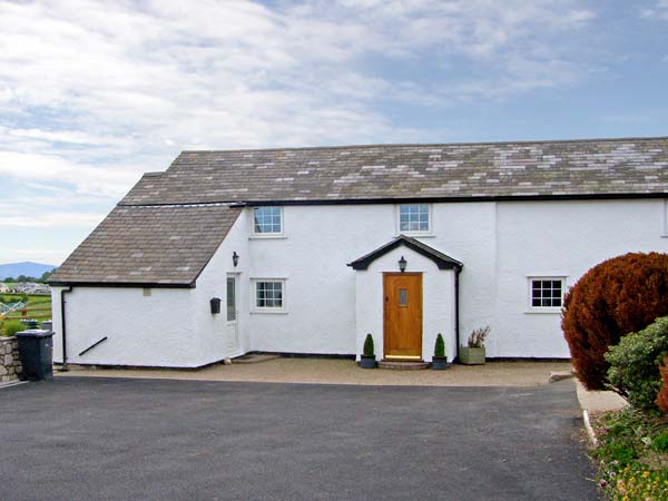 Bryn Uchaf,Denbigh