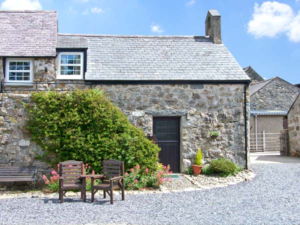 Stable 1,Abersoch