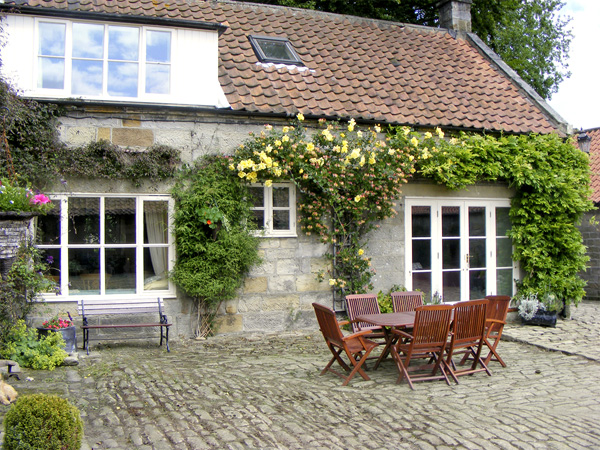 Ainthorpe Farm Cottage,Staithes