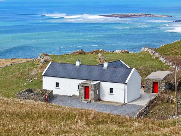 Russell Family Cottage,Ireland