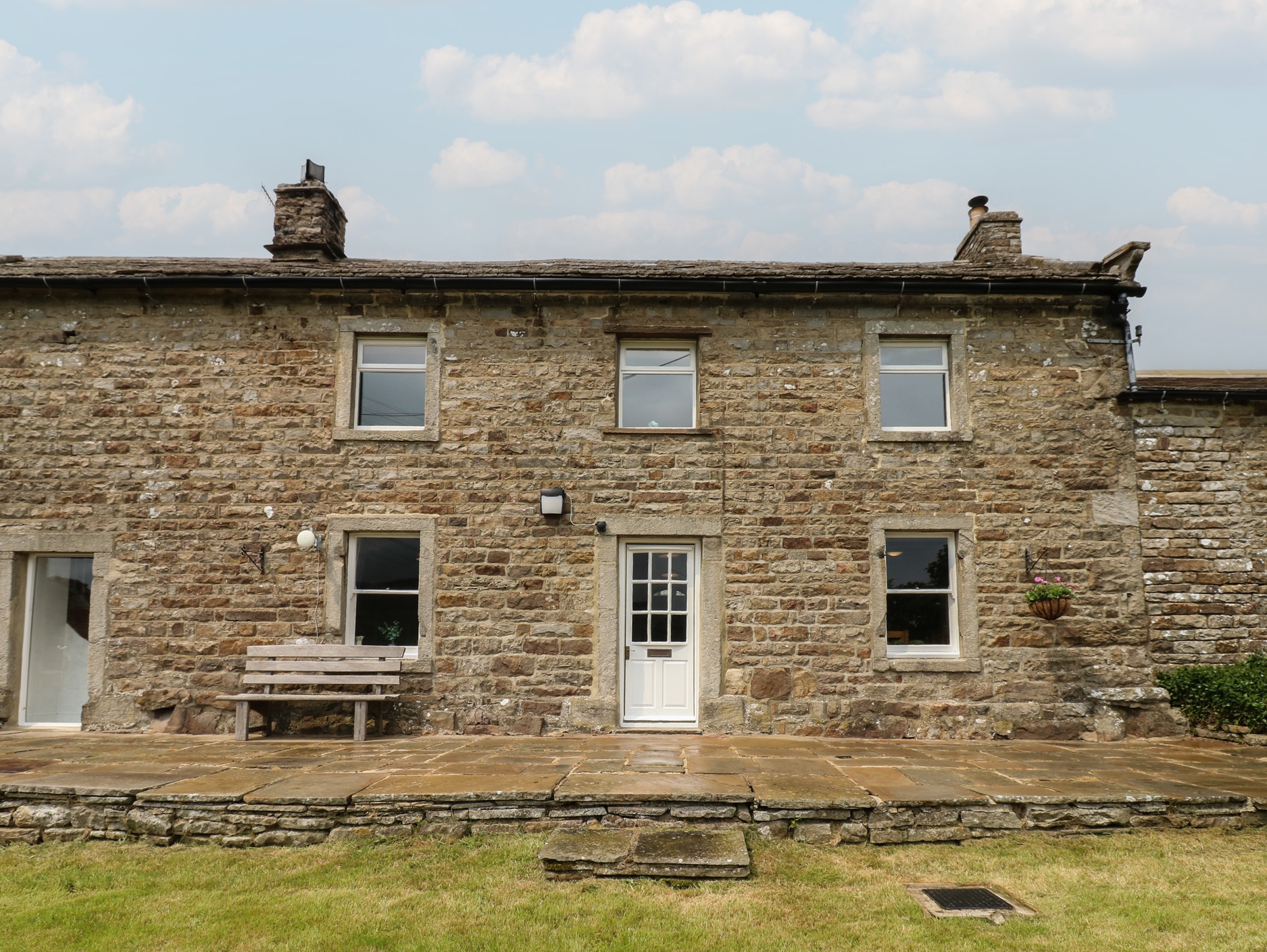 3 bedroom Cottage for rent in Richmond