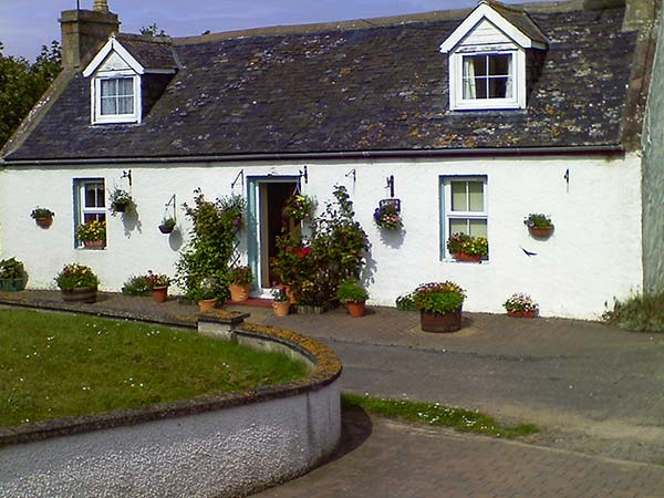 Bluebell Cottage,Tain