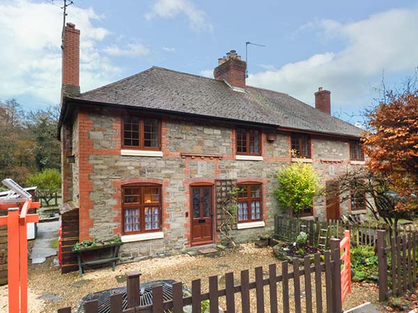 3 Crown Cottages,Coleford