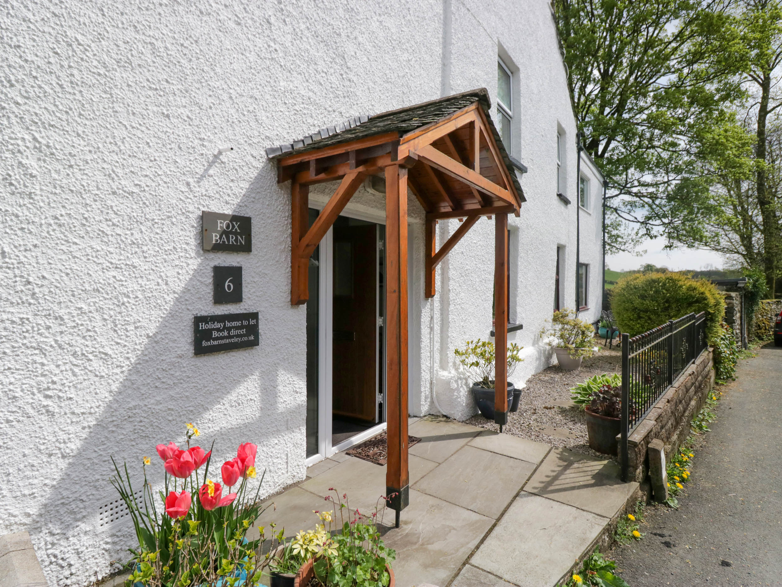 2 bedroom Cottage for rent in Staveley