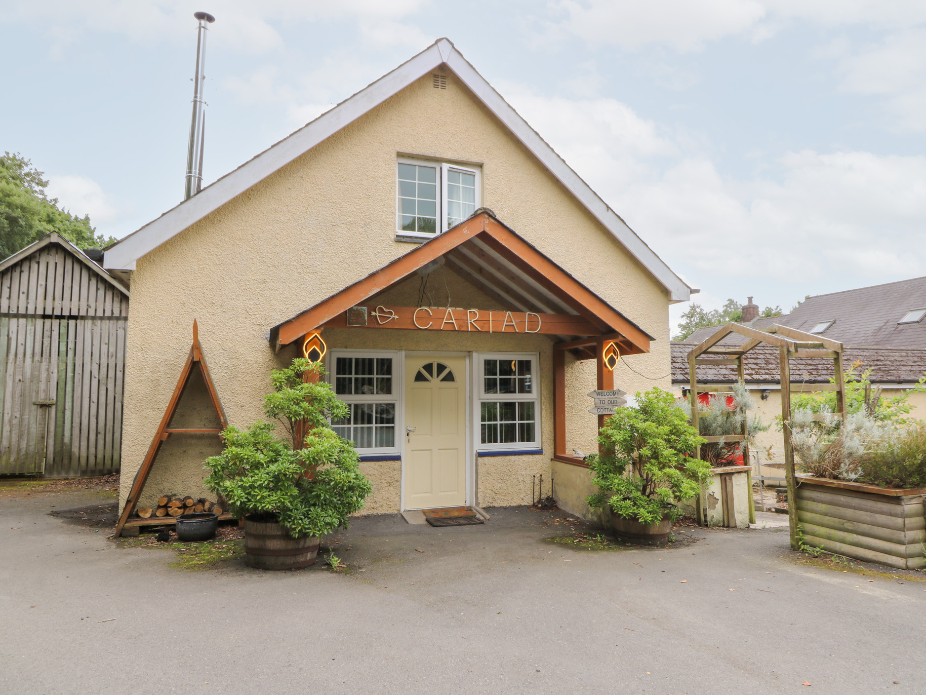 4 bedroom Cottage for rent in Aberaeron