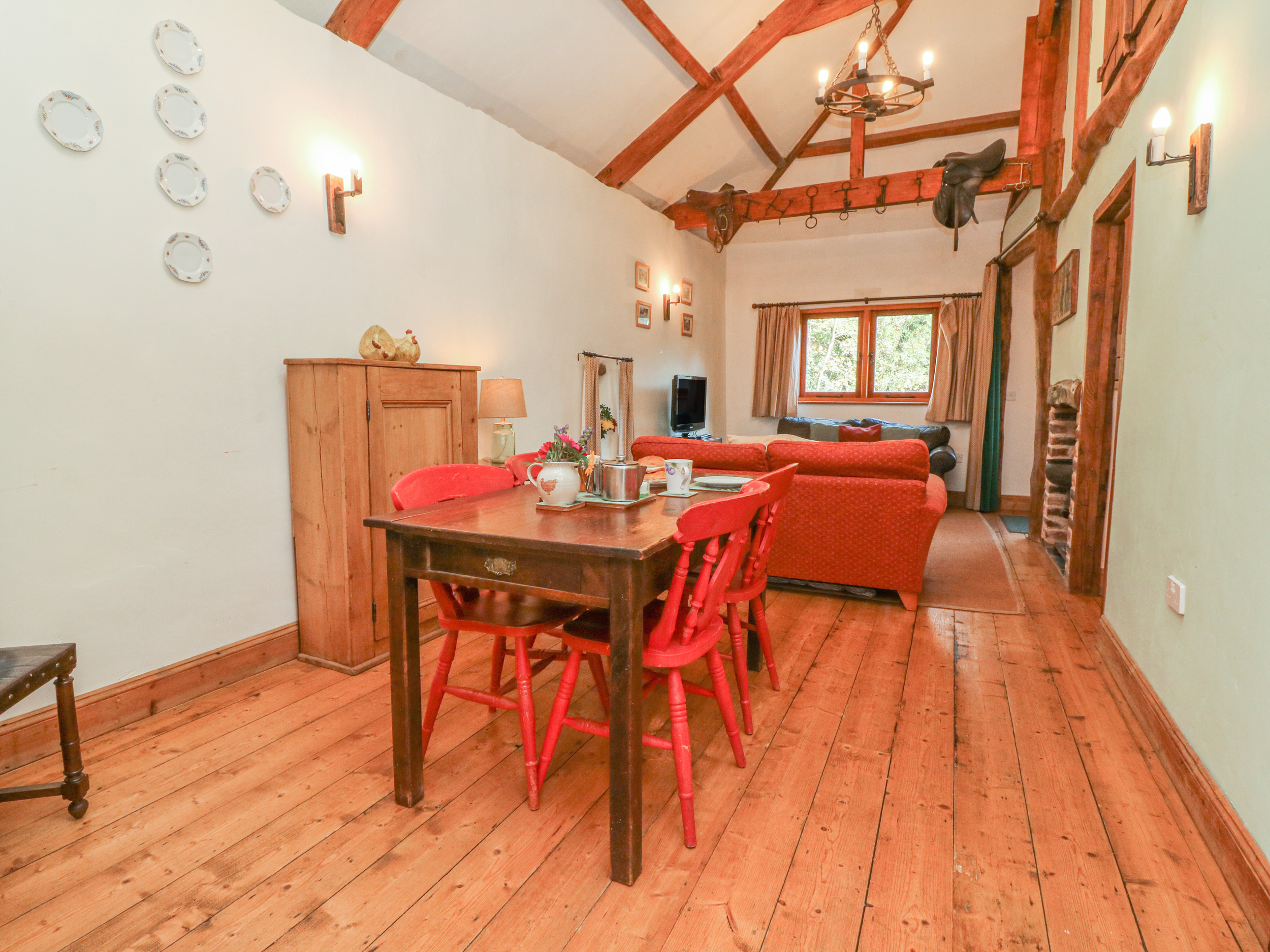 The Wagon House, Bicknoller Dog Friendly Holiday Cottage in Dorset