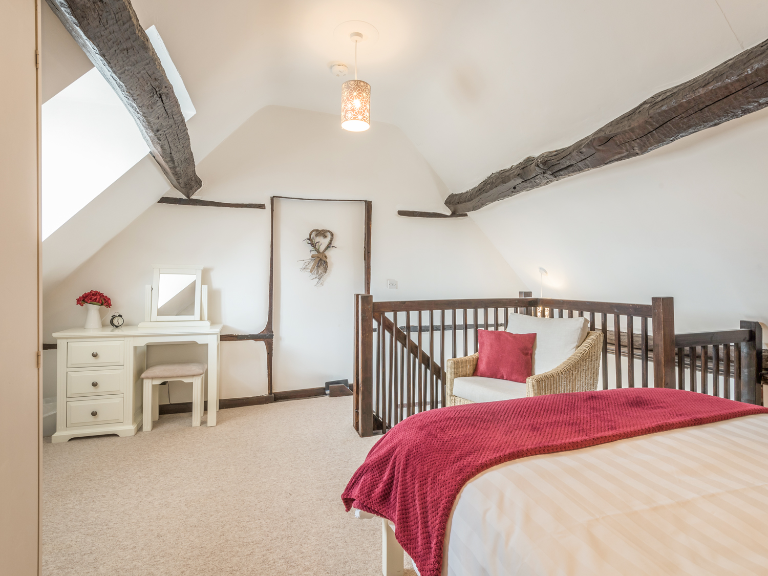 2 Bank Farm Mews, Heart of England